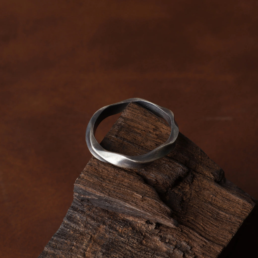 Custom Engraved Mobius Ring 925 Sterling Silver Personalized Anniversary Gift-Wedding Rings