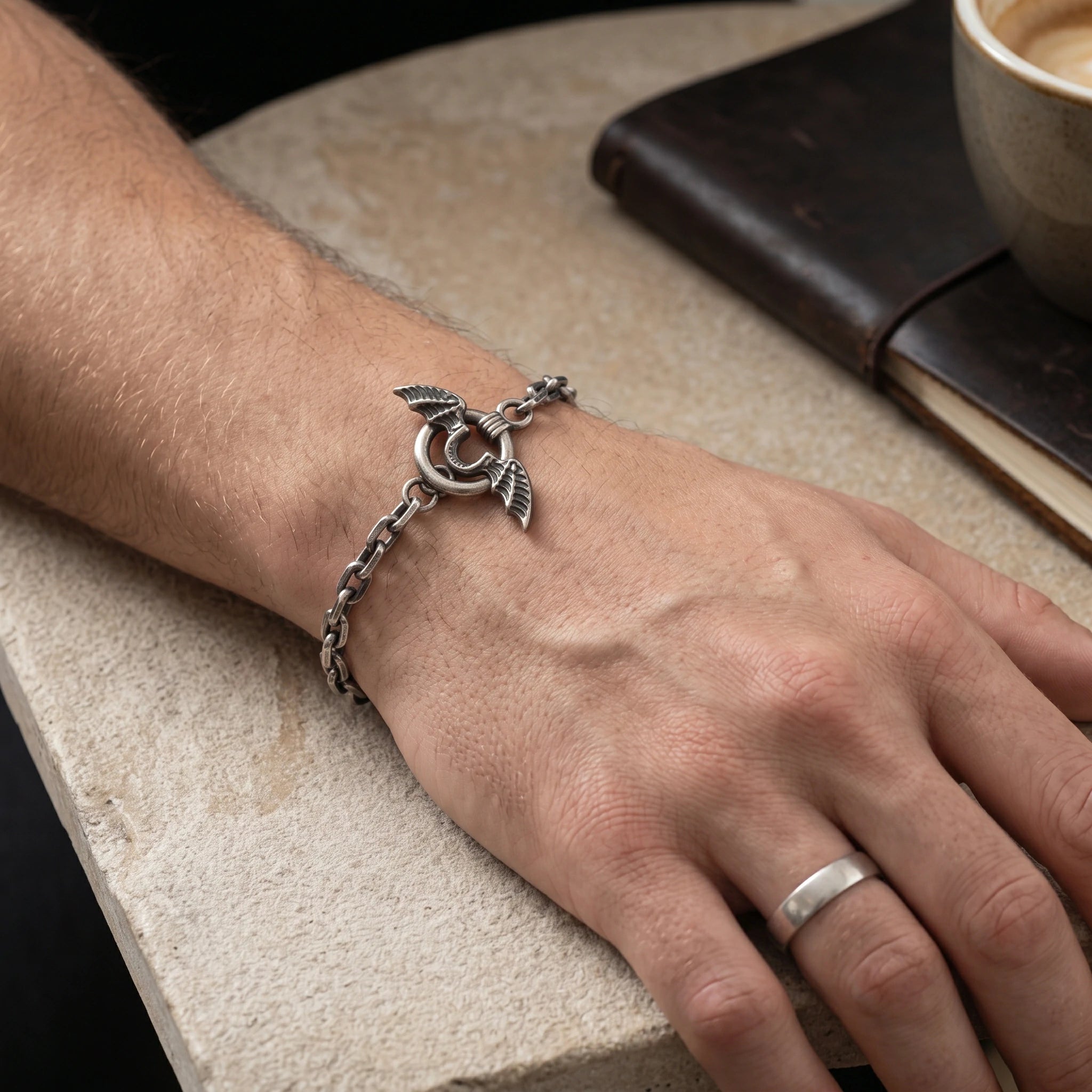 925 Sterling Silver Gothic Winged Toggle Clasp Durable Link Chain Bracelet