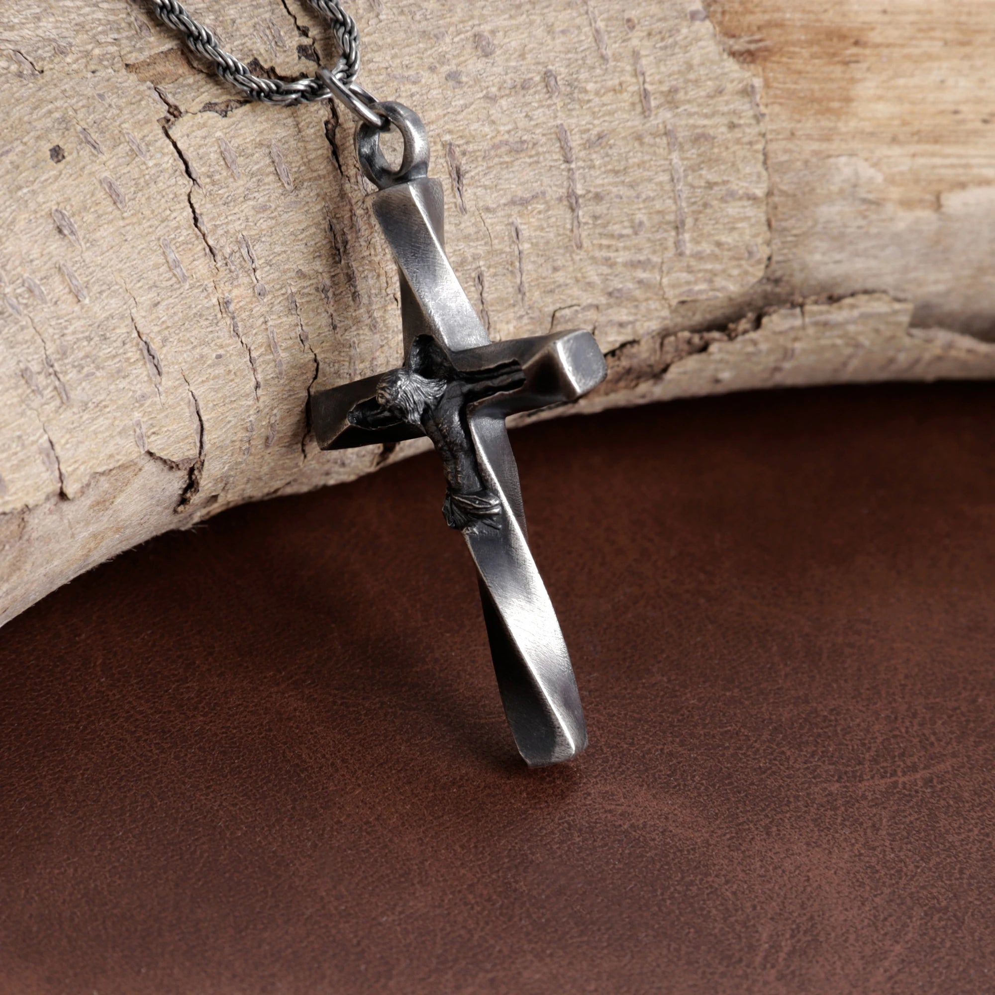 925 Sterling Silver Twisted Crucifix Pendant for Sacred Blessing & Divine Faith
