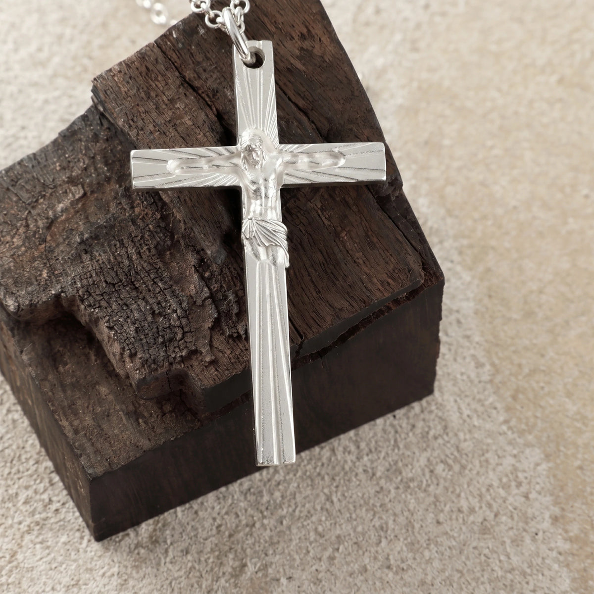 925 Sterling Silver Radiant Crucifix Holy Jesus Cross Durable Necklace