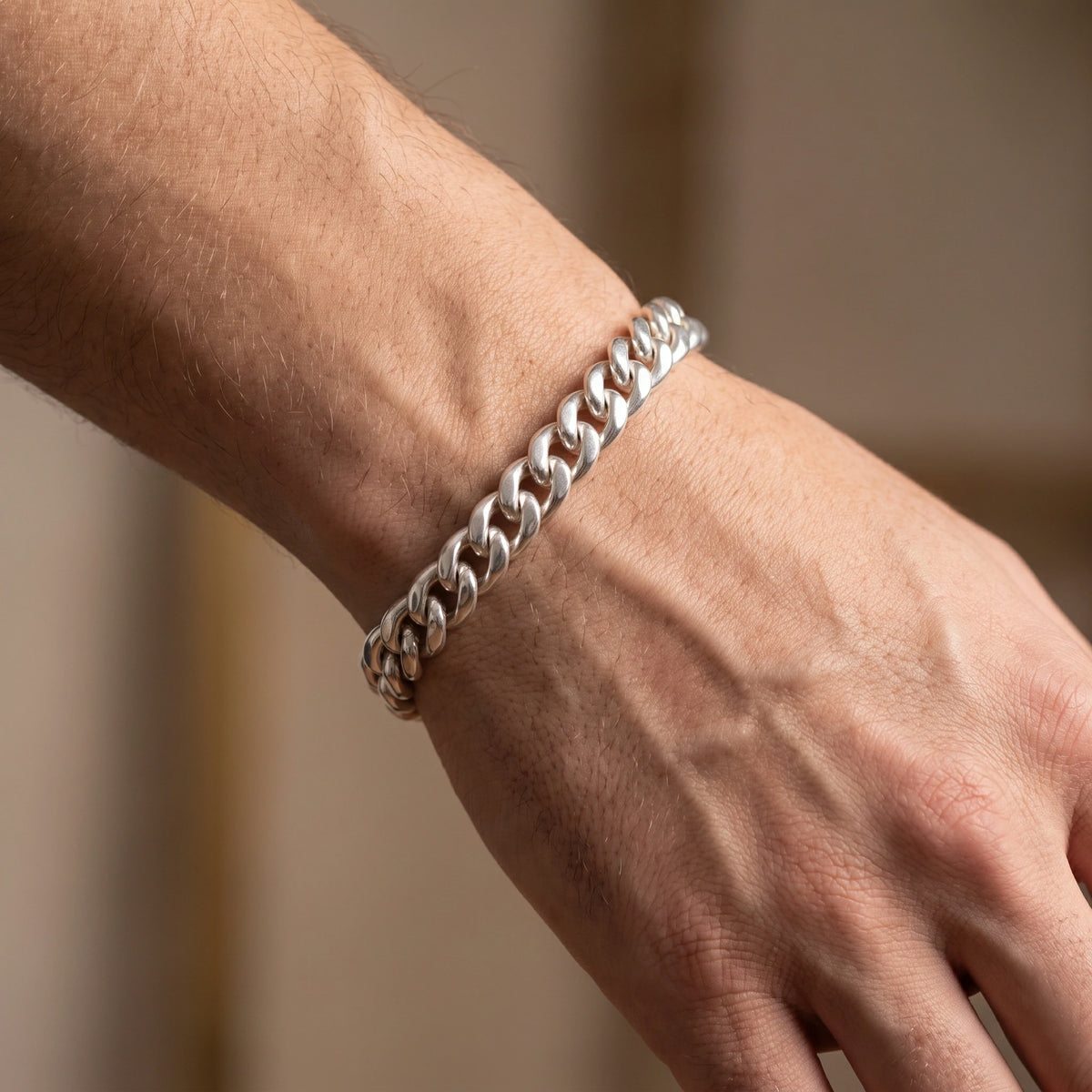 925 Sterling Silver Engravable Curb Link Bracelet Delivering Bold Masculine Power