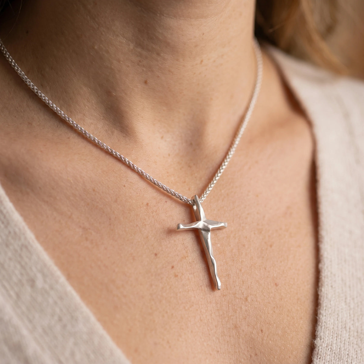 925 Sterling Silver Engravable Beveled Cross Pendant Blessed In Heavenly Salvation