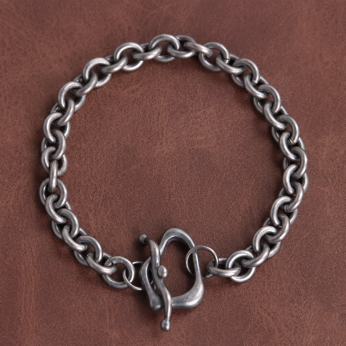 925 Sterling Silver Rolo Chain Bracelet With Artisanal Toggle Clasp For Daily Style