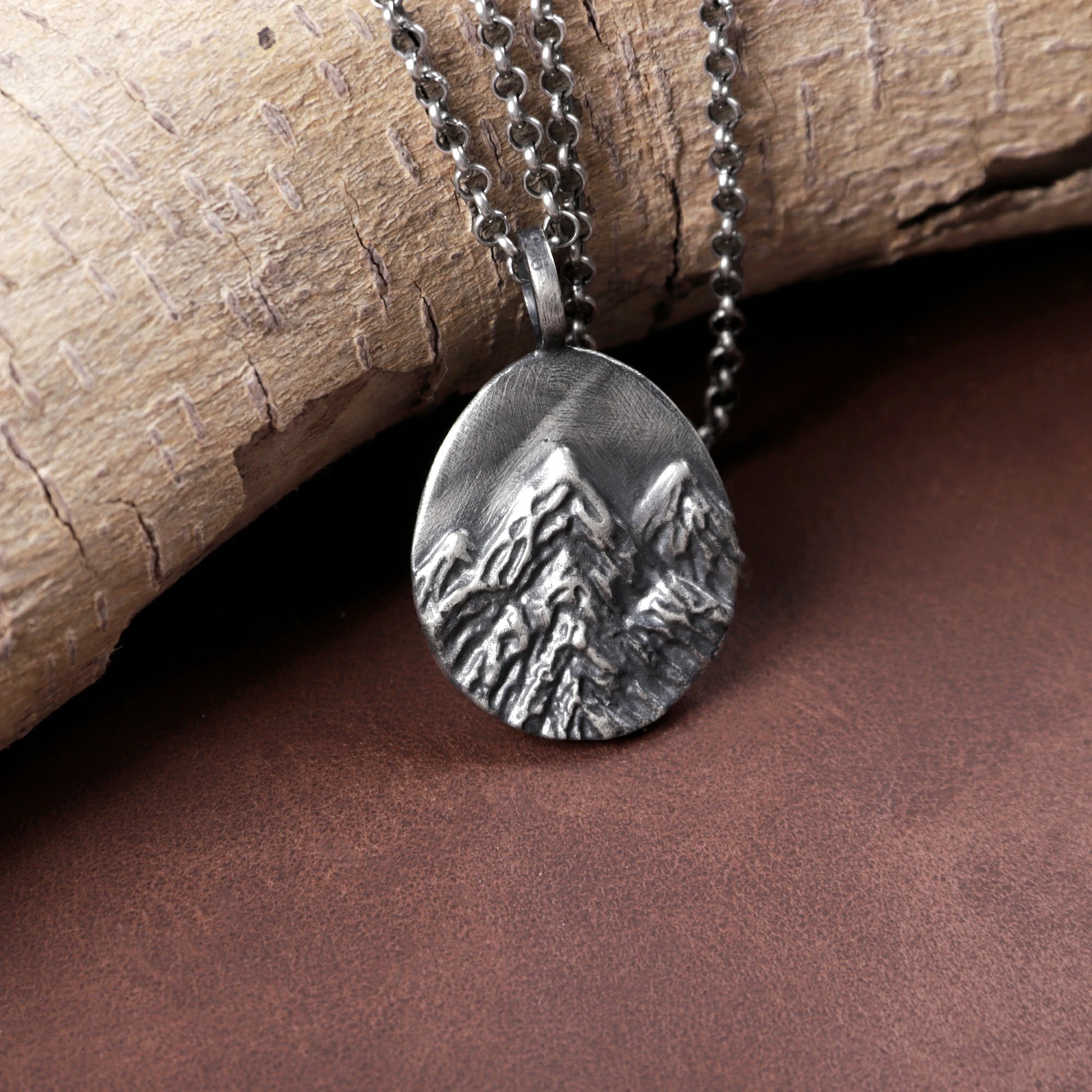 925 Sterling Silver Mountain Custom Engravable Pendant Durable Necklace