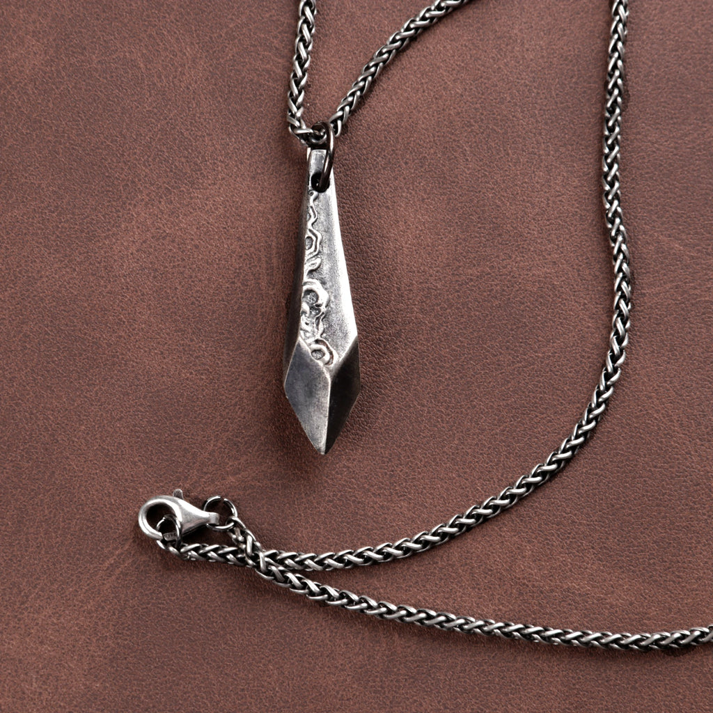 Personalized 925 Sterling Silver Spike Blade Pendant Long Lasting Necklace