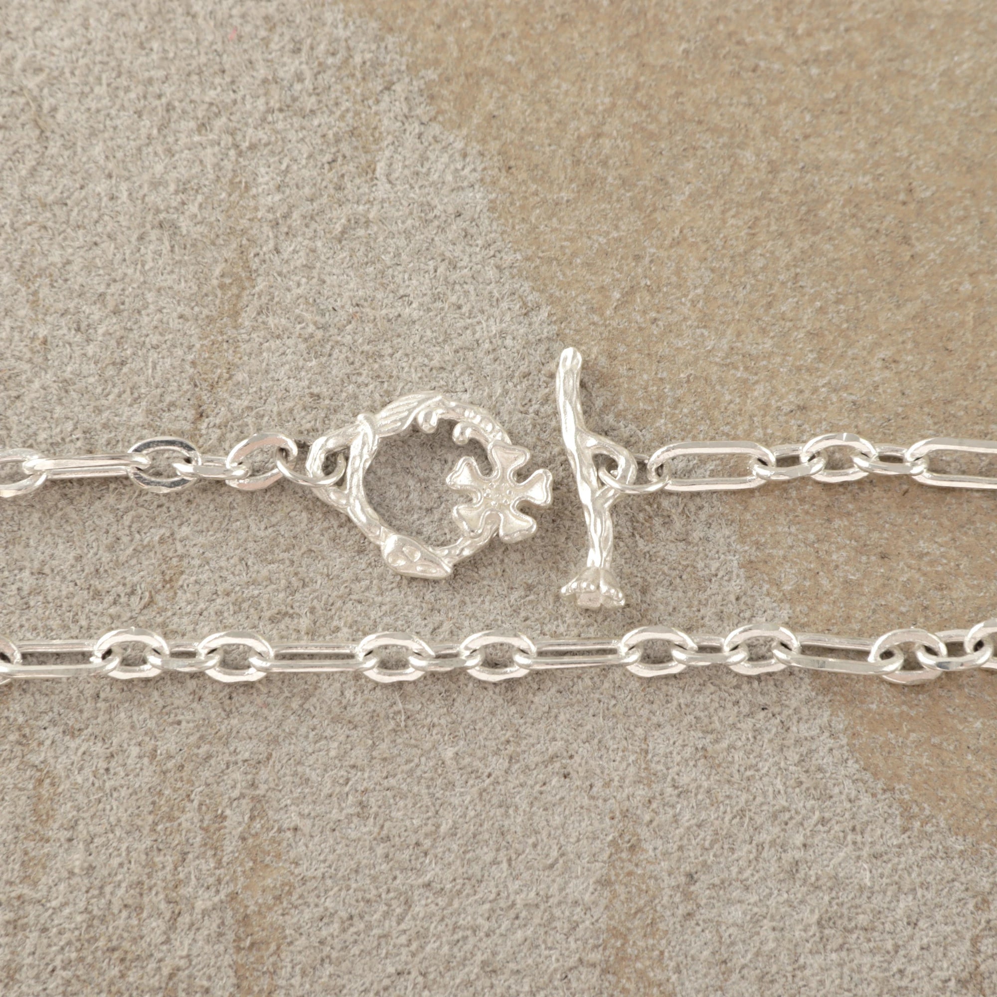 925 Sterling Silver Floral Branch Toggle Clasp Durable Link Chain Bracelet