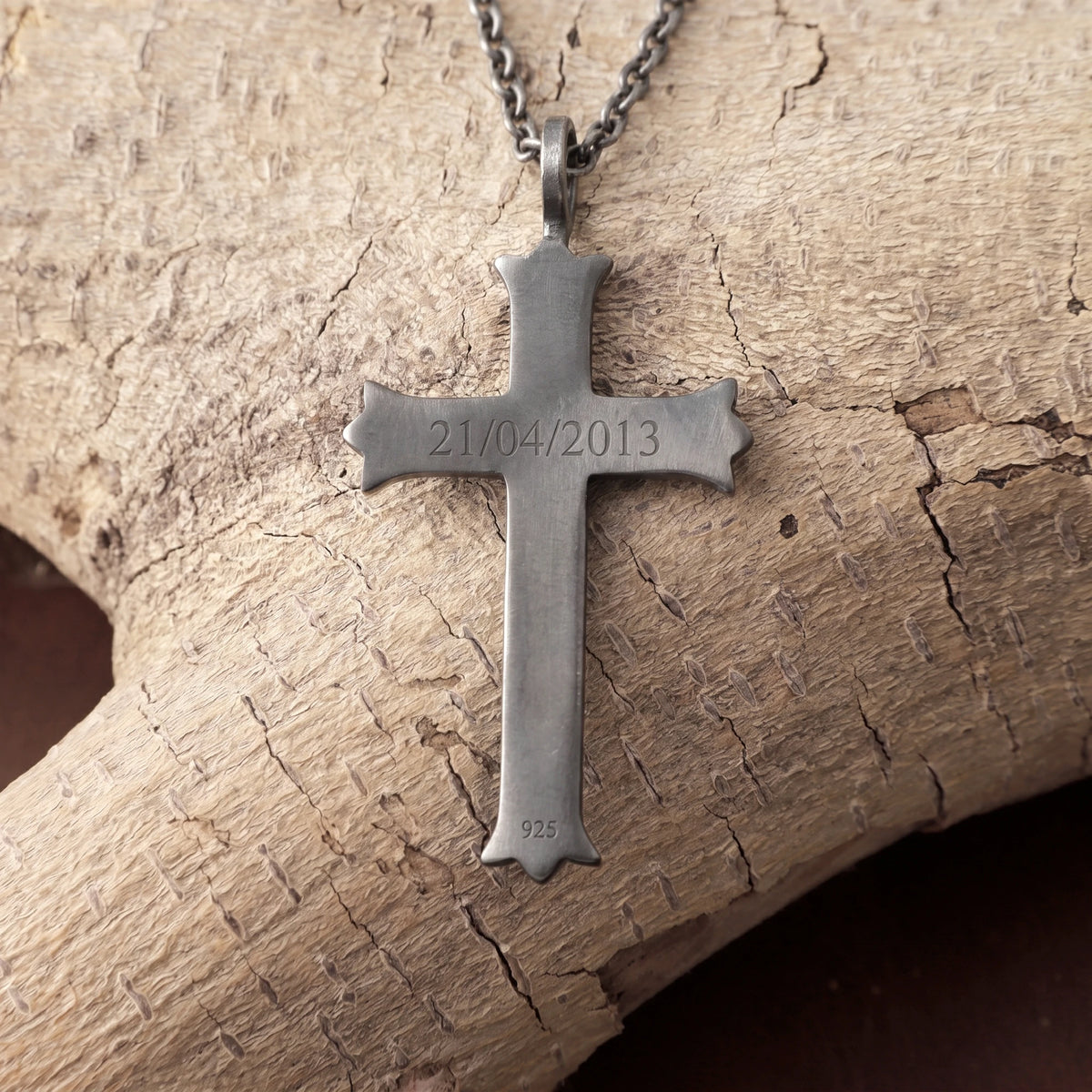 Custom 925 Sterling Silver Hammered Cross Pendant Offering Sacred Grace And Living Water