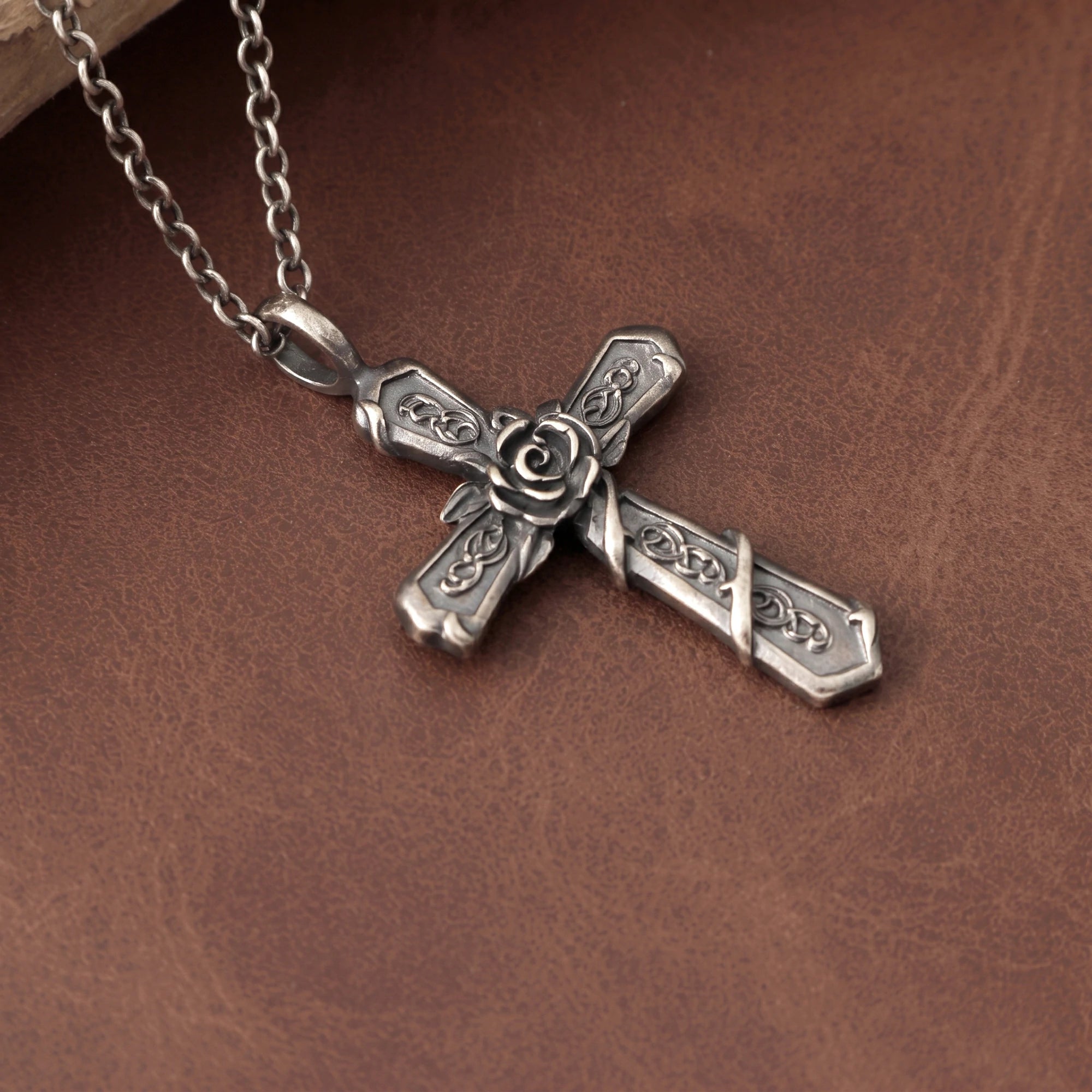 Personalized 925 Sterling Silver Rose Cross Pendant for His Eternal Love and Devotion