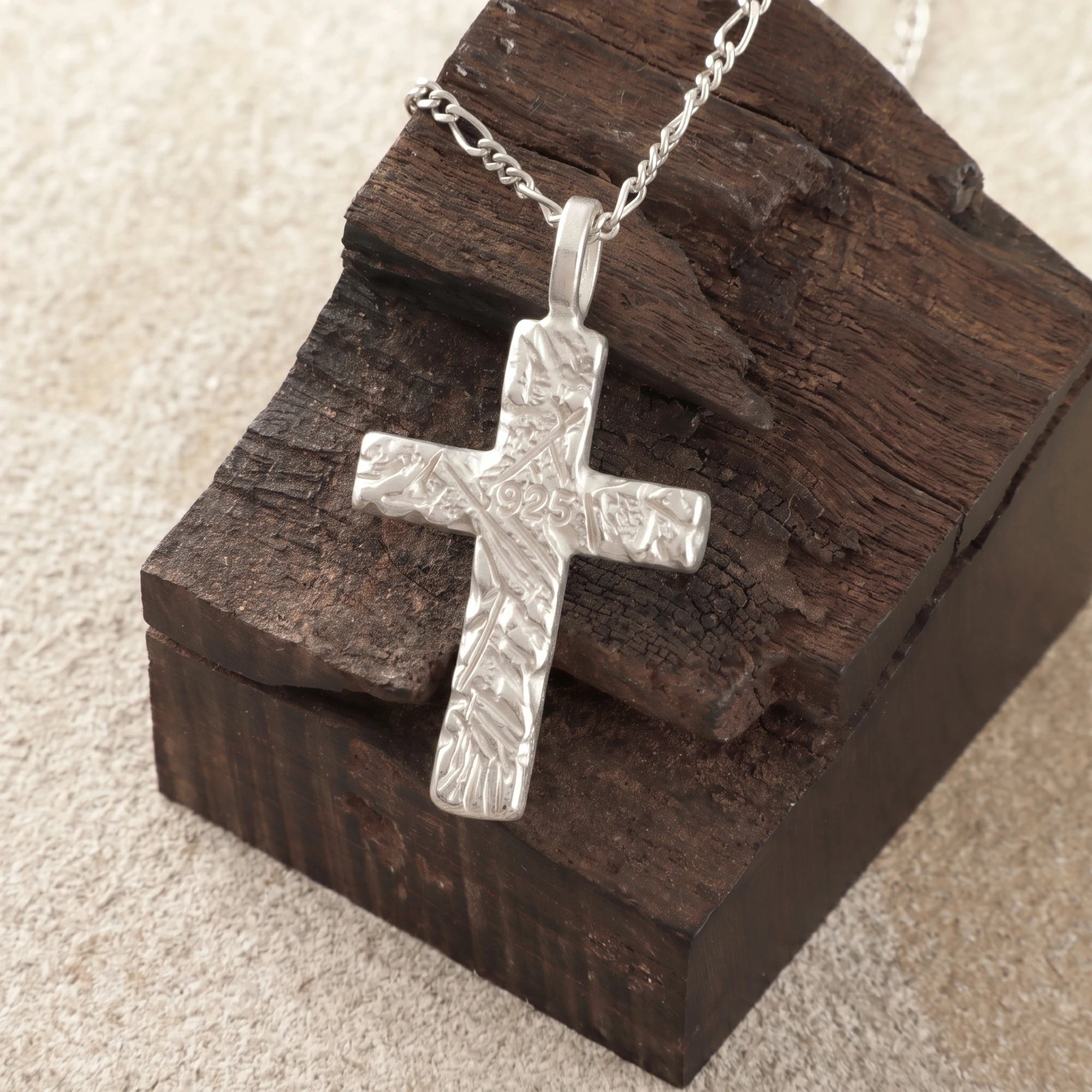 925 Sterling Silver Old Rugged Cross Durable Sacred Faith Pendant Necklace
