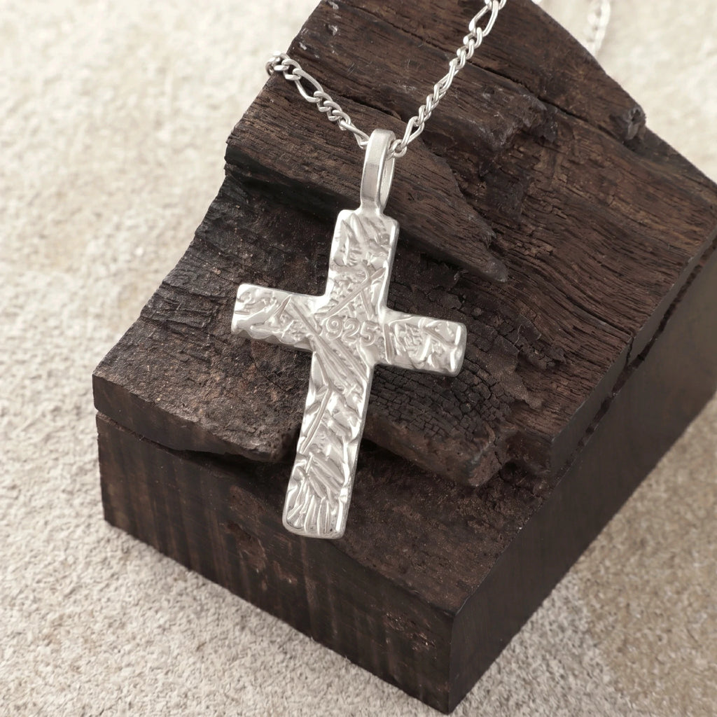 925 Sterling Silver Old Rugged Cross Durable Sacred Faith Pendant Necklace