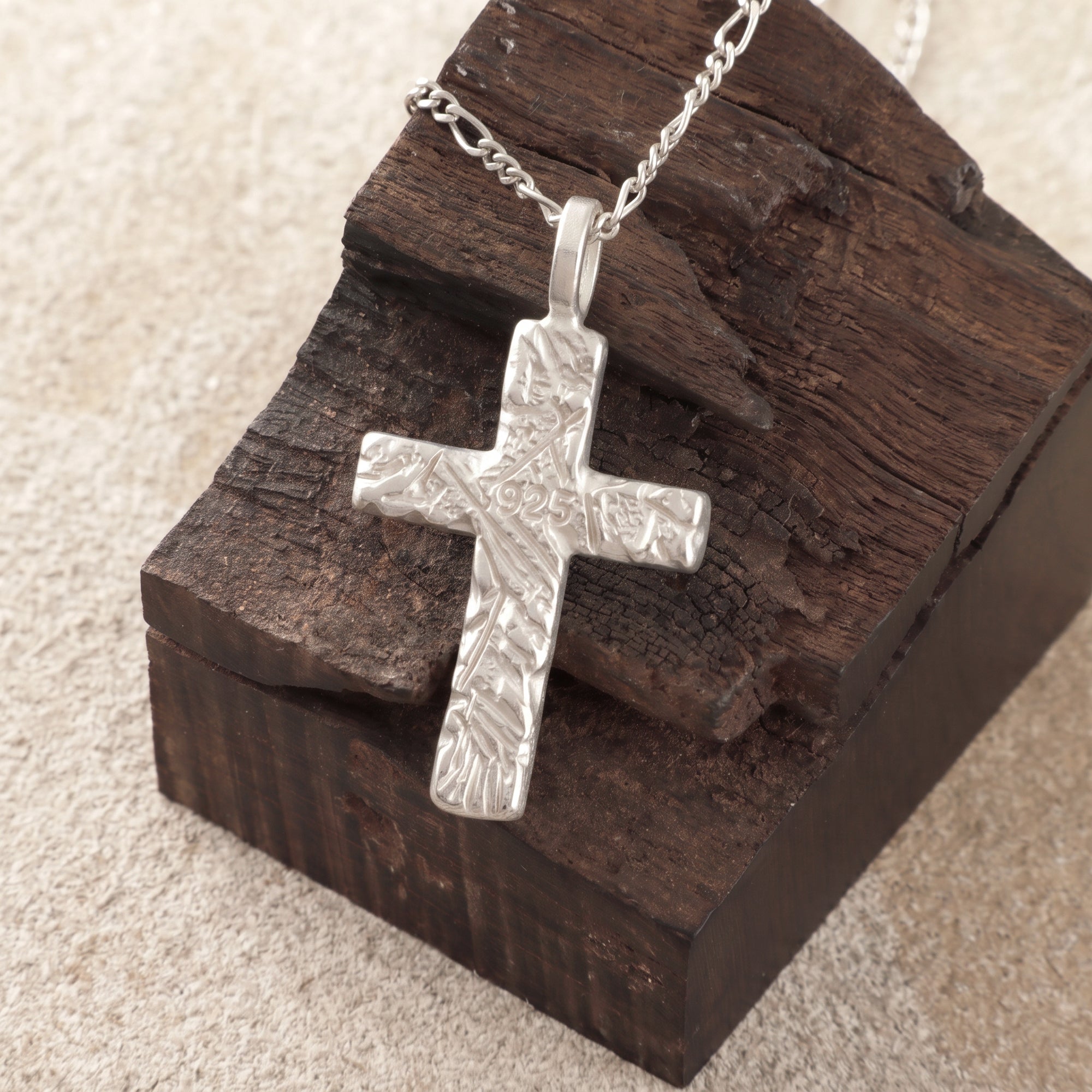 925 Sterling Silver Old Rugged Cross Durable Sacred Faith Pendant Necklace