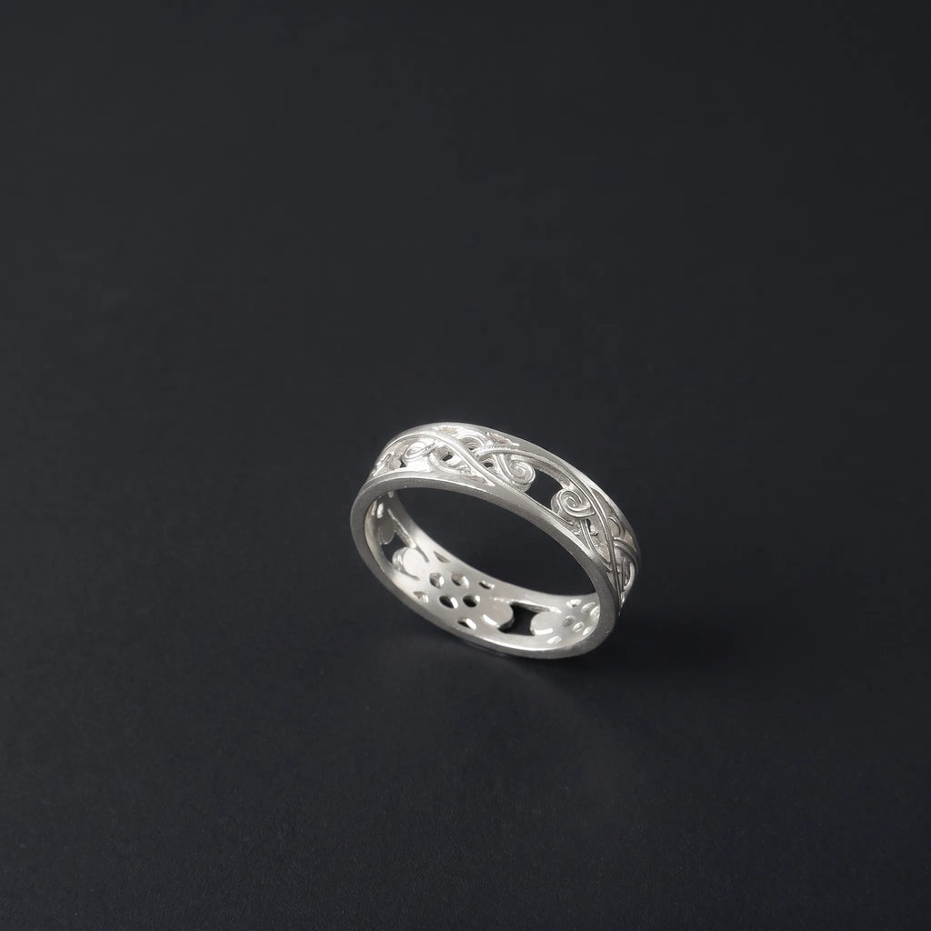 925 Sterling Silver Filigree Celtic Knot Ring for Women