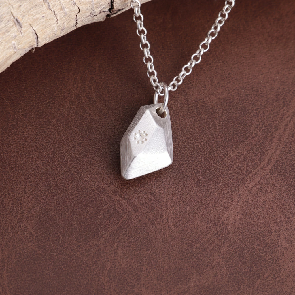925 Sterling Silver Sun Wishing Stone Pendant Radiant With Solar Energy And Hope