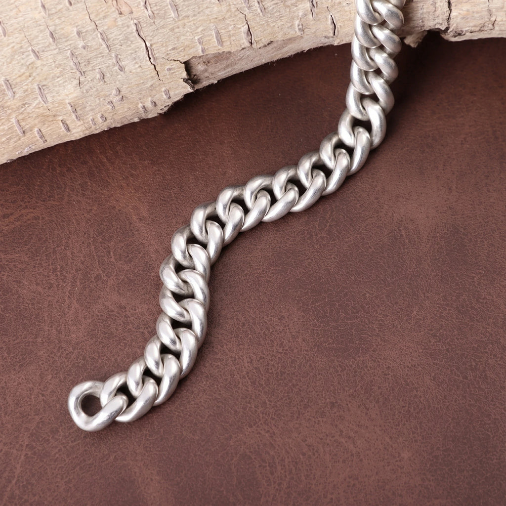 925 Sterling Silver Engravable Curb Link Bracelet Delivering Bold Masculine Power