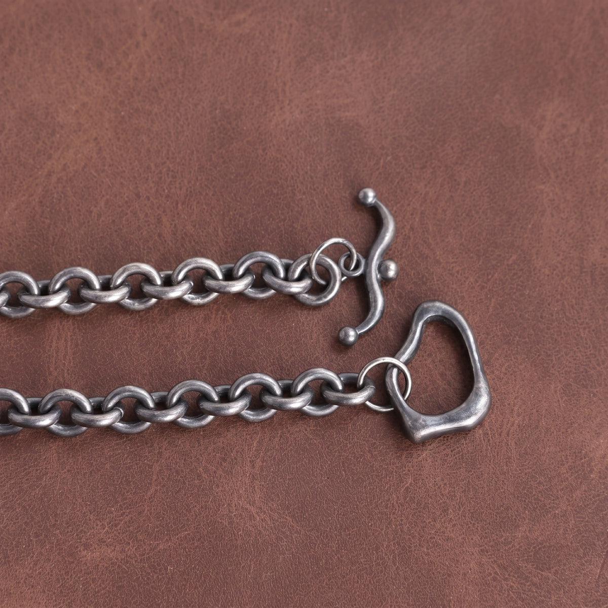 925 Sterling Silver Rolo Chain Bracelet With Artisanal Toggle Clasp For Daily Style