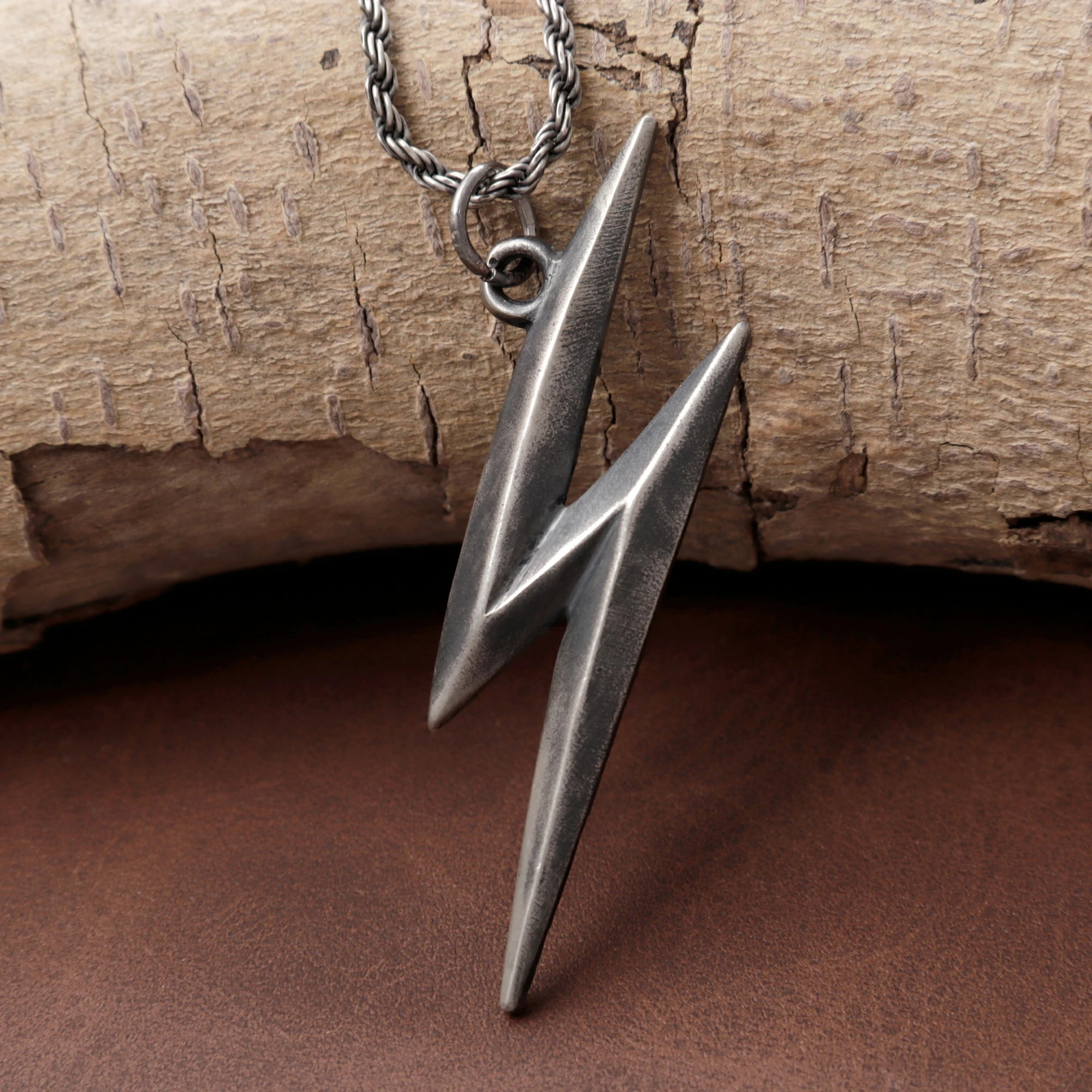 925 Sterling Silver Lightning Bolt Pendant for Bold Style and Inner Strength