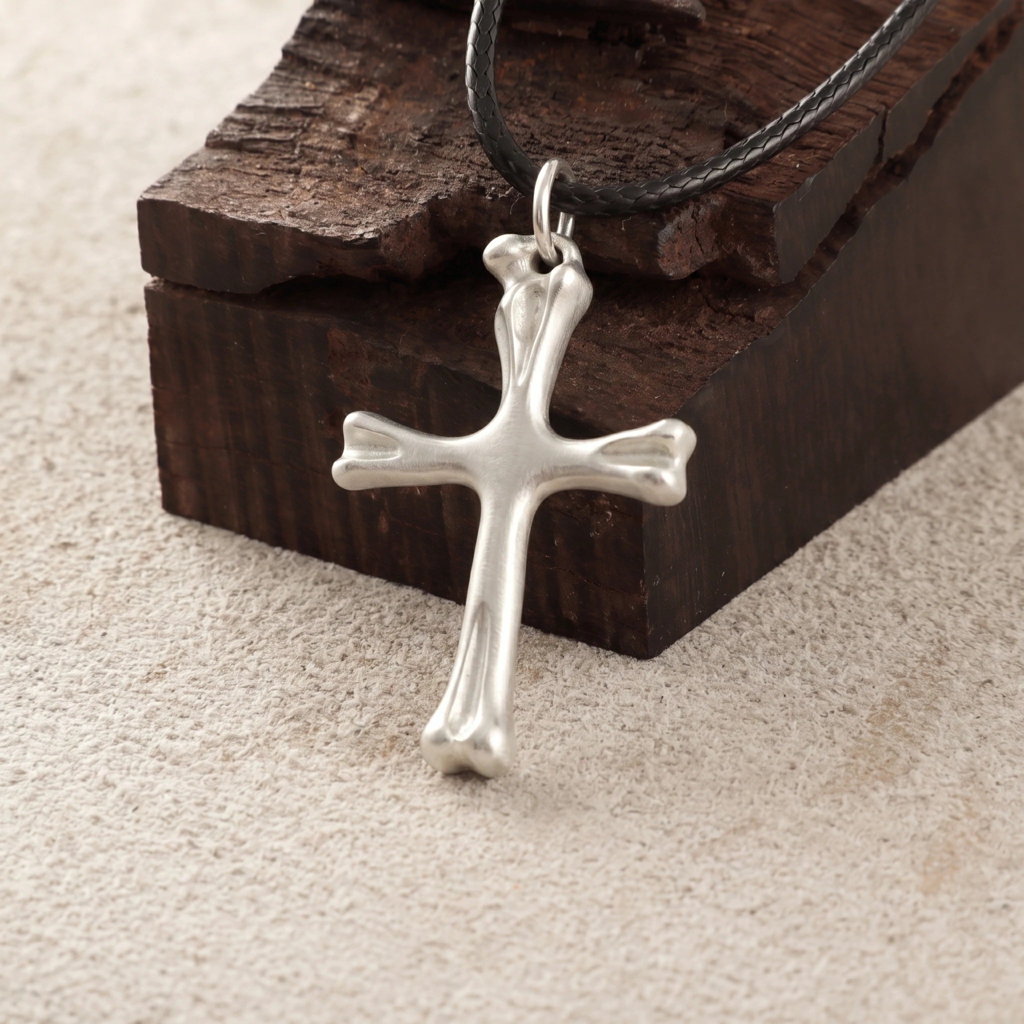 925 Sterling Silver Sculpted Skeletal Cross Durable Religious Pendant Necklace