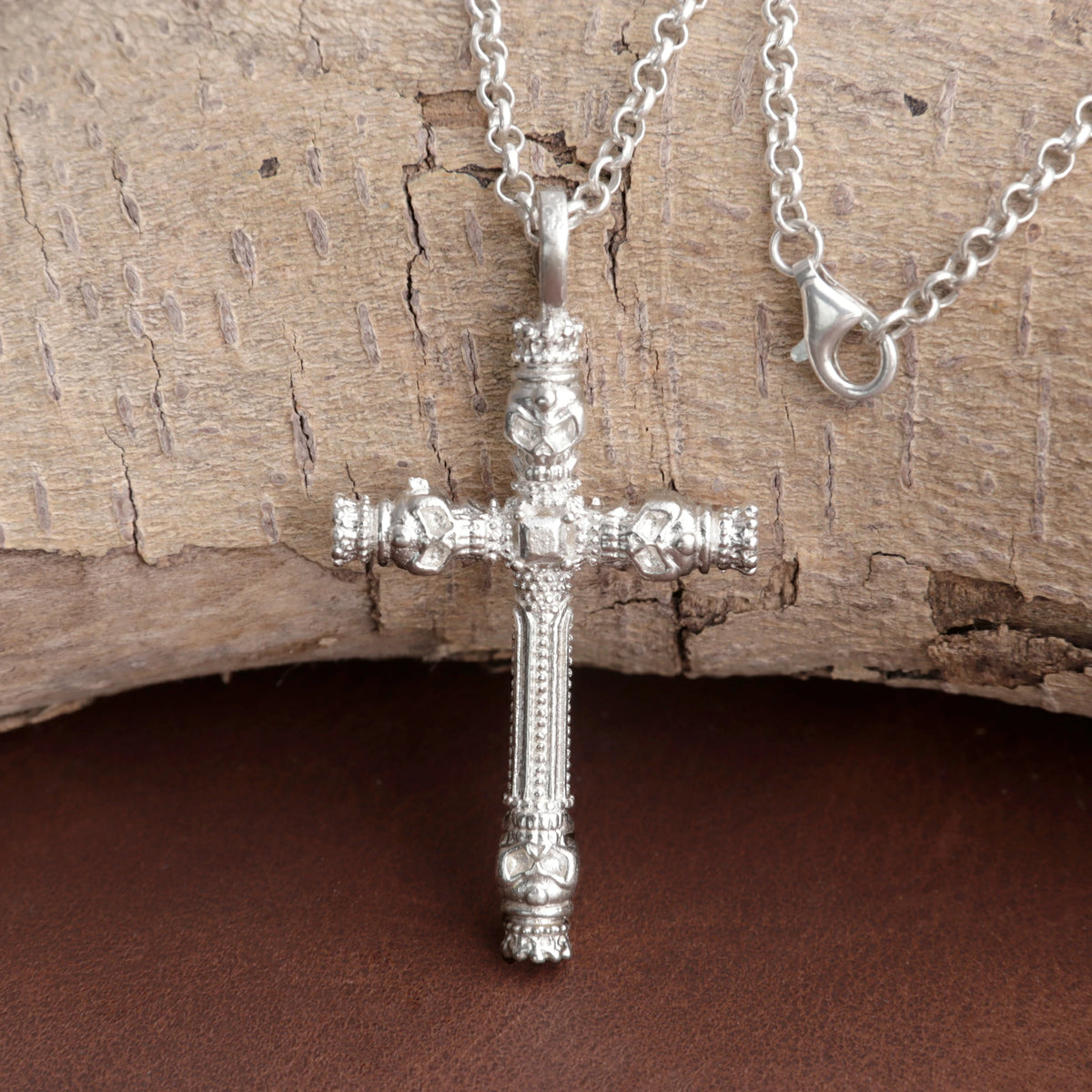 925 Sterling Silver Four Skull Cross Pendant Proclaiming Christ Victory Over Death