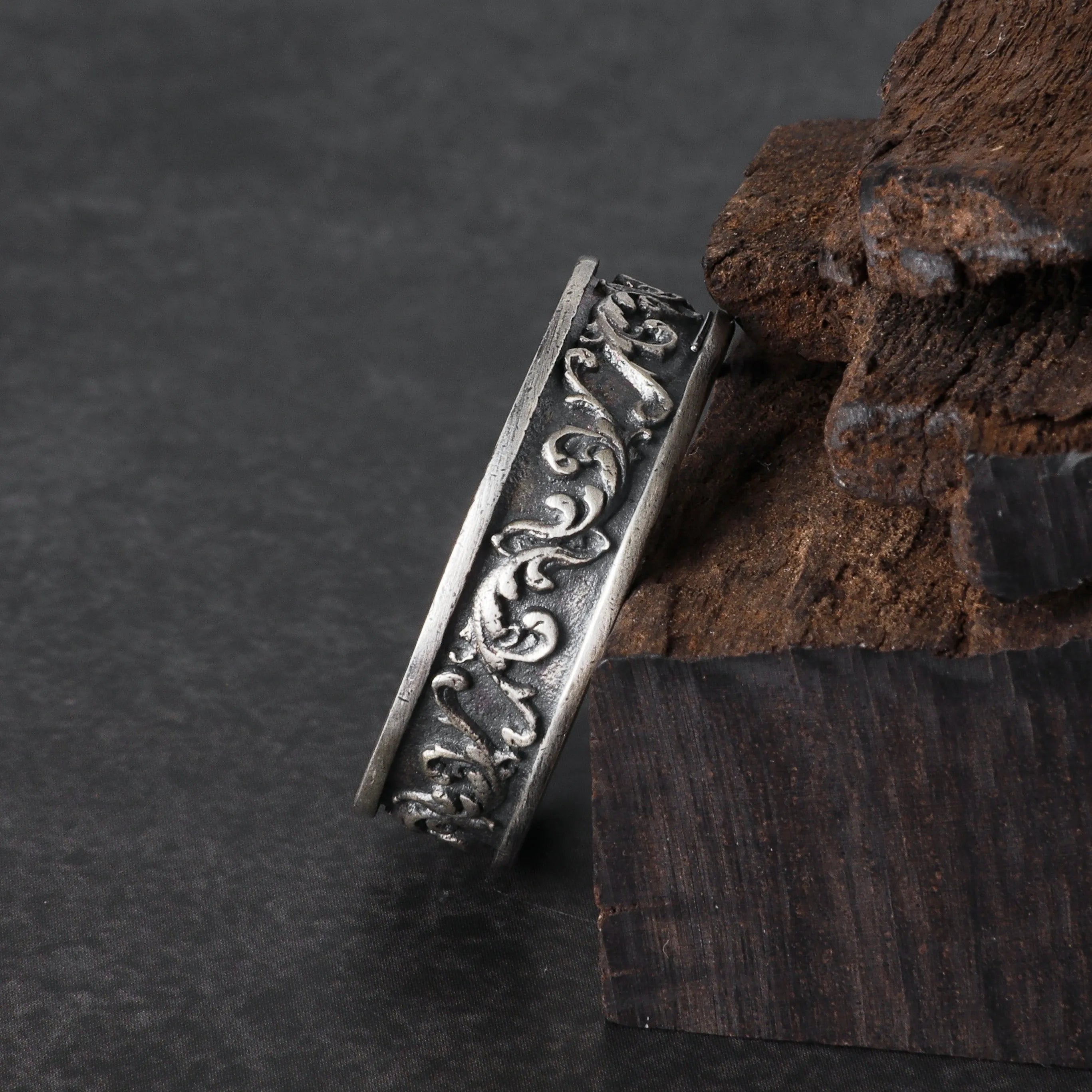 Personalized Vintage Acanthus Leaf 925 Sterling Silver Band, Custom Engraved Men's Ring