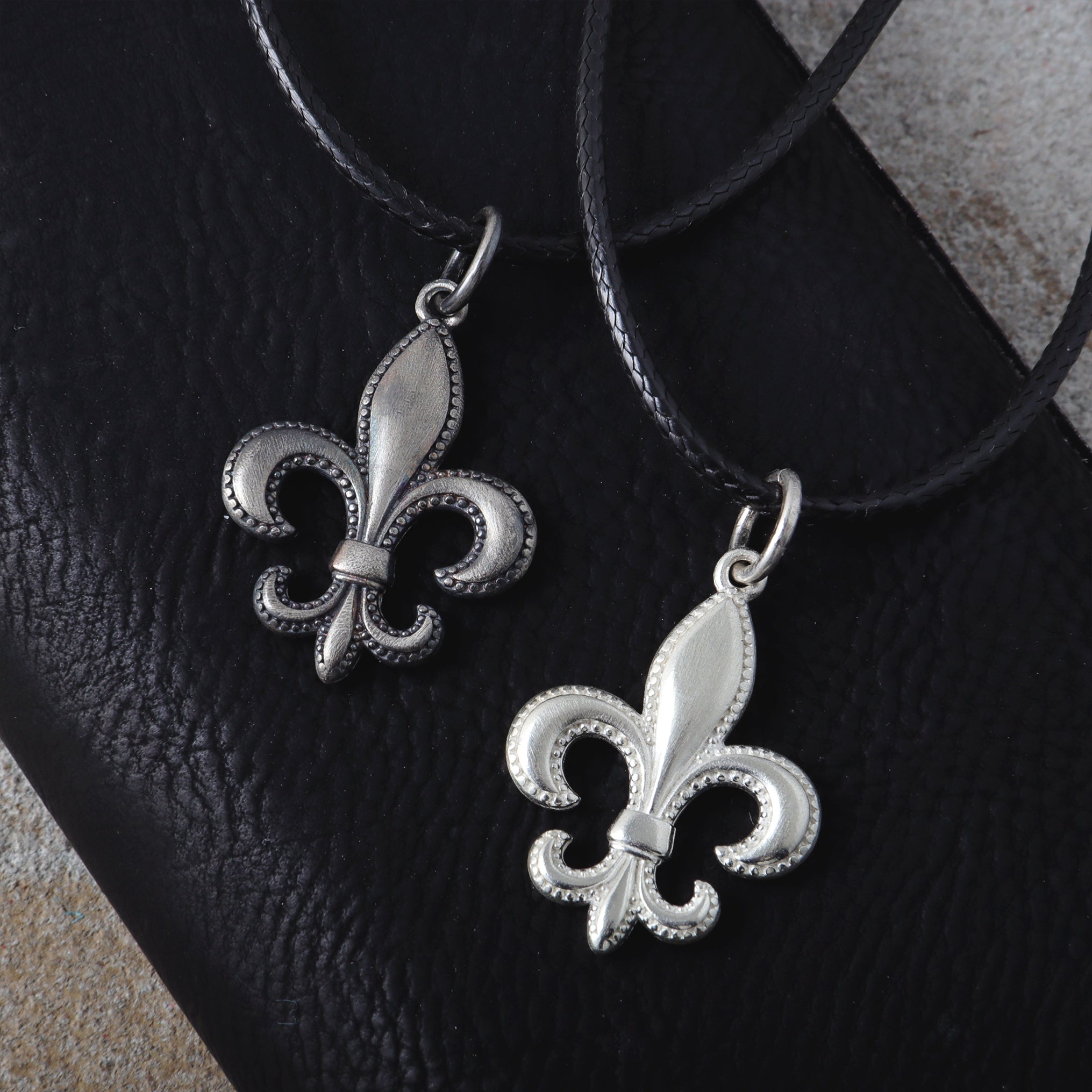 925 Sterling Silver Fleur-de-Lis Pendant Necklace, Vintage Beaded Lily Jewelry