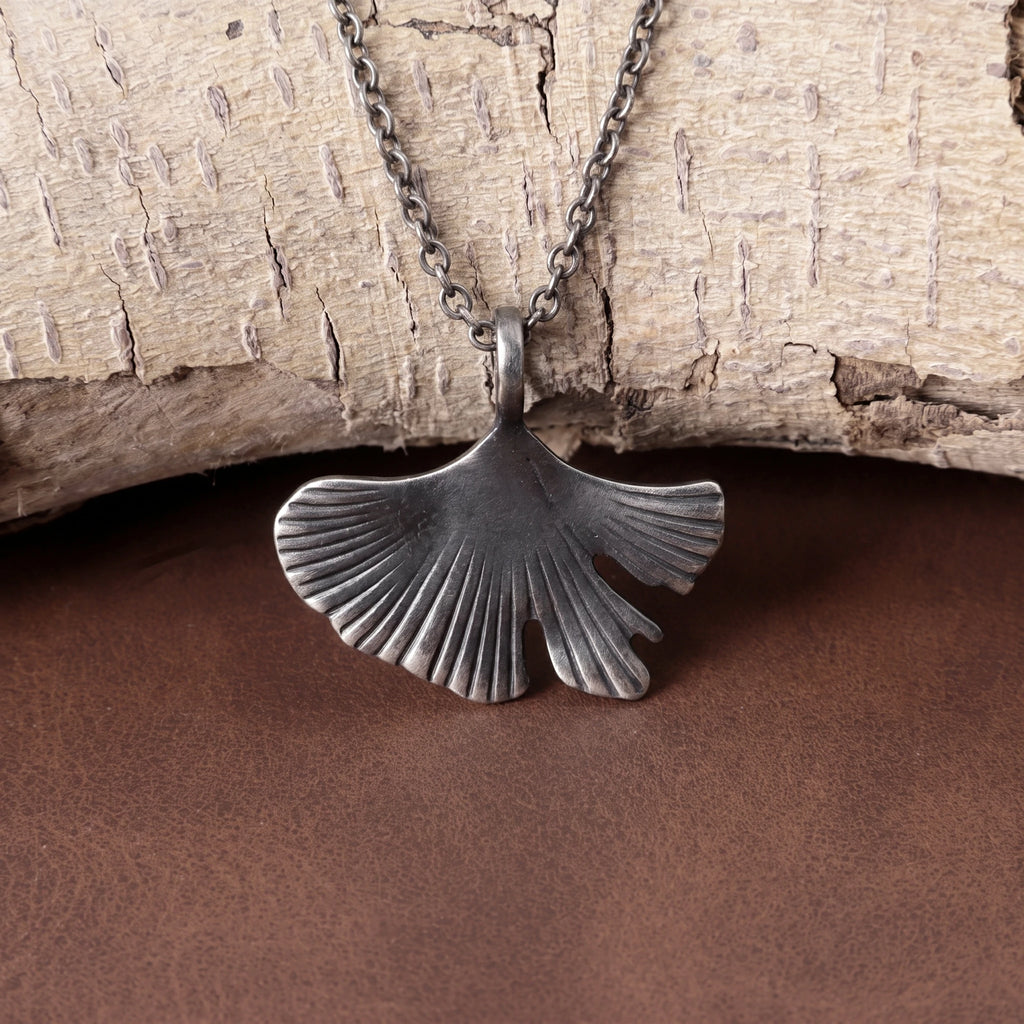 925 Sterling Silver Ginkgo Leaf Pendant Delivering Organic Grace And Timeless Charm