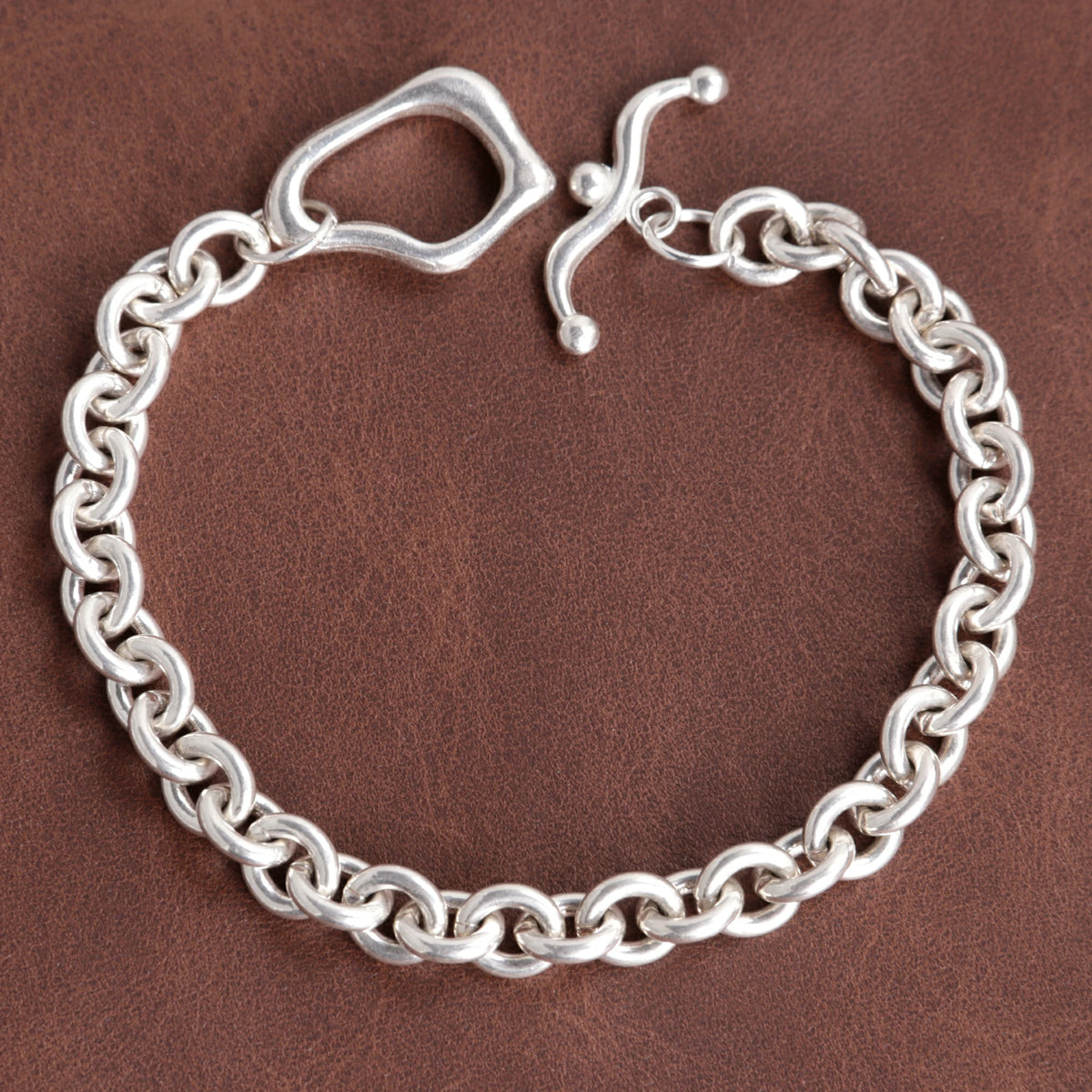 925 Sterling Silver Rolo Chain Bracelet With Artisanal Toggle Clasp For Daily Style