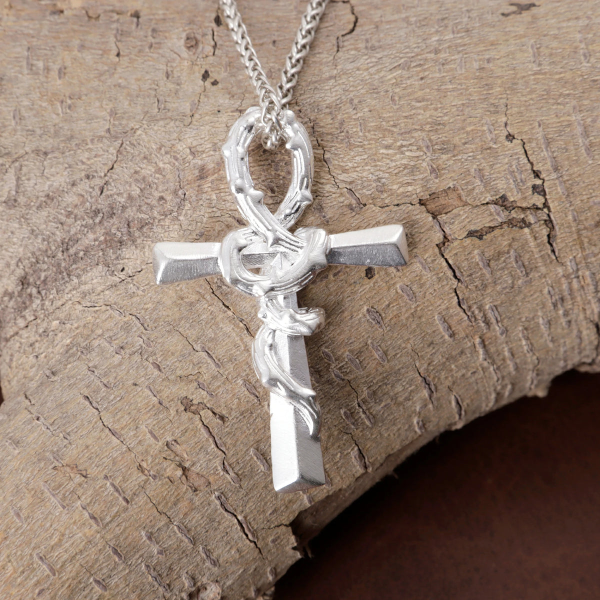 925 Sterling Silver Crown Of Thorns Cross Pendant Anchored In His Eternal Salvation