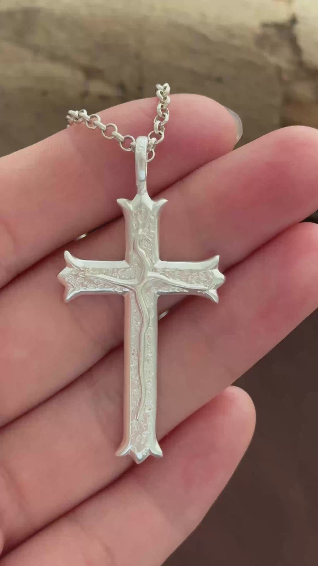 Custom 925 Sterling Silver Hammered Cross Pendant Offering Sacred Grace And Living Water