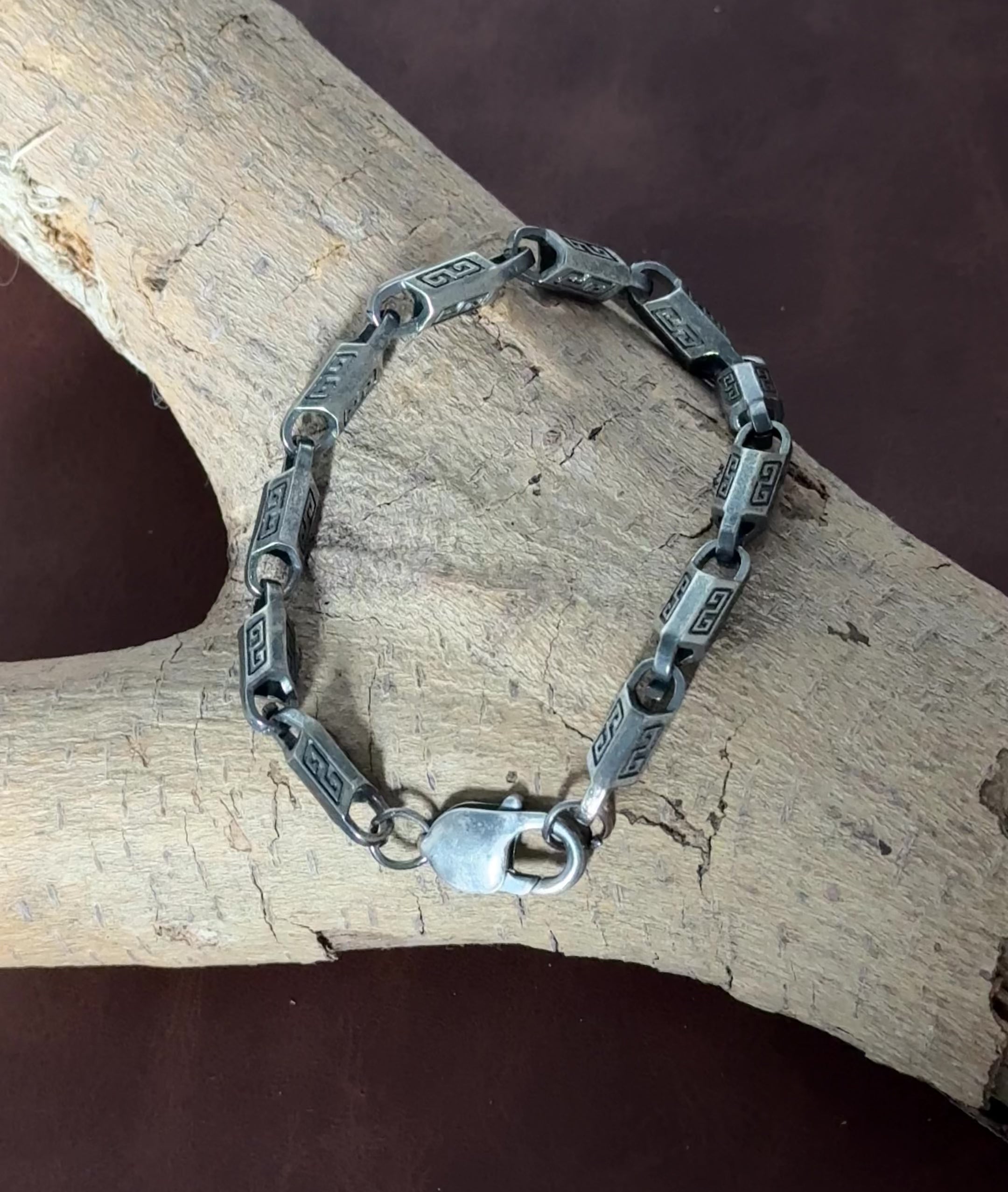 Custom 925 Sterling Silver Engraved Link Bracelet for Timeless Style and Personal Identity