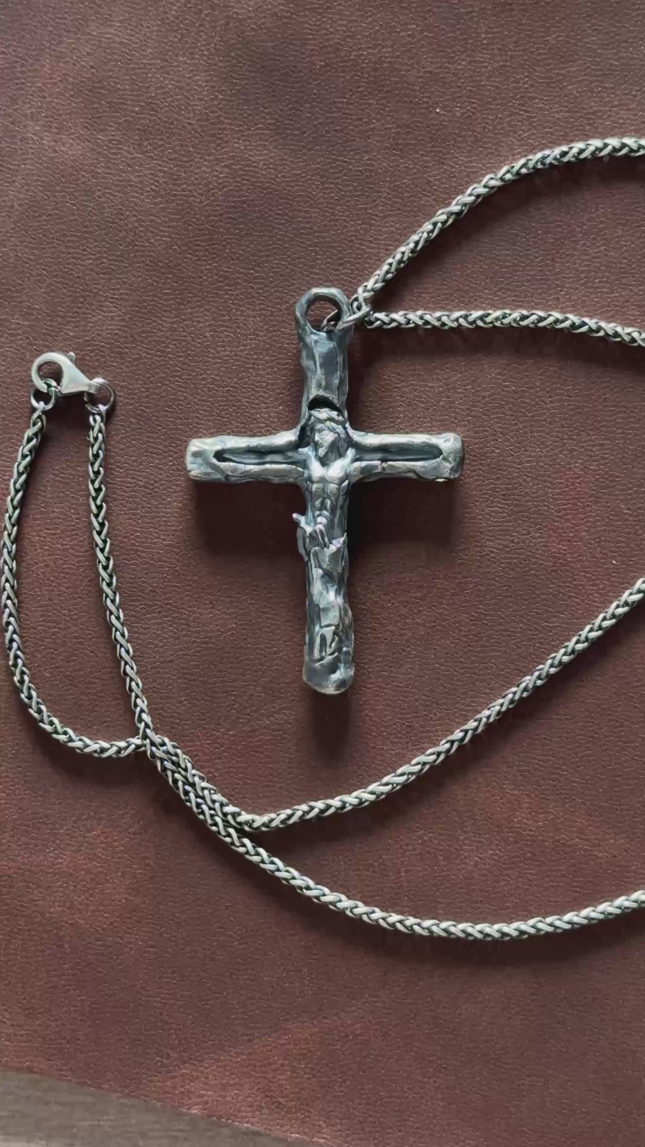 Sacred 925 Sterling Silver Lord Jesus Crucifix Pendant Jewelry