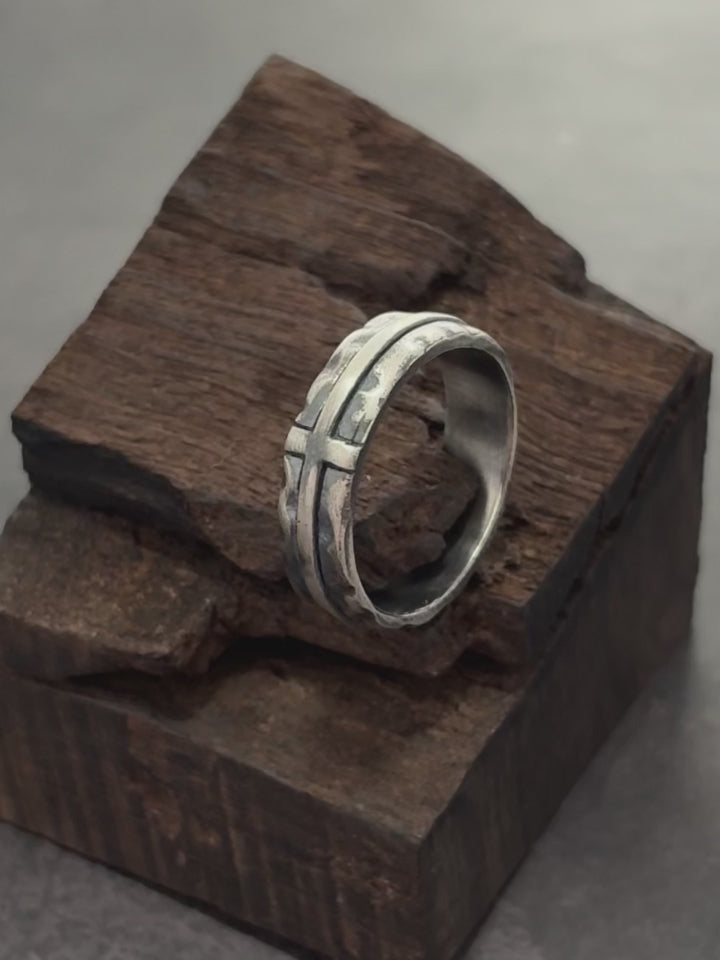 Engravable Antique Silver Cross Ring, Symbol of Redemption, Shelter & Forgiving Love