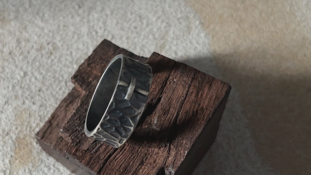 Personalized Hammered Cross Matching Couple Rings, Custom Engraved Textured Wedding Bands for Him & Her, Secret Inner Engraving Promise Rings
