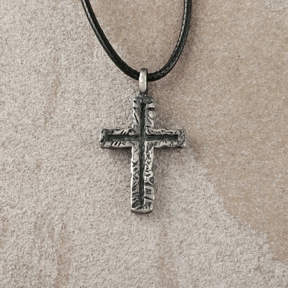 925 Sterling Silver Old Rugged Cross Durable Sacred Faith Pendant Necklace