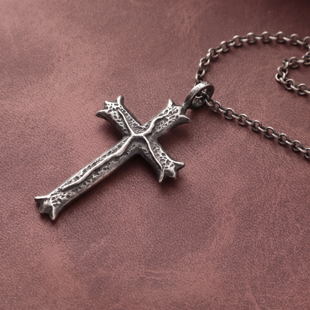 Custom 925 Sterling Silver Hammered Cross Pendant Offering Sacred Grace And Living Water