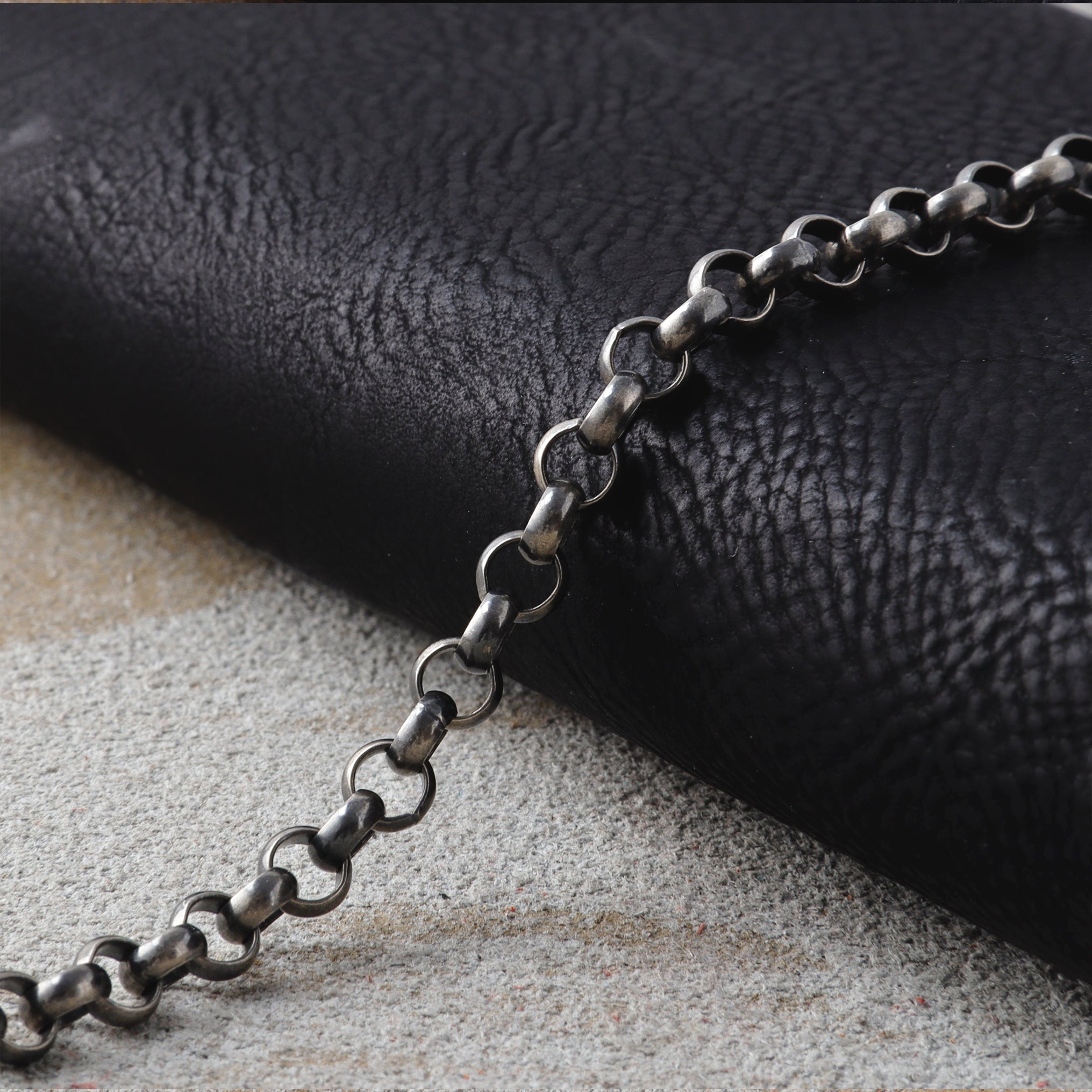 Modern Industrial Rolo Chain Bracelet, Oxidized 925 Sterling Silver Vintage Statement Wristband with Toggle Clasp