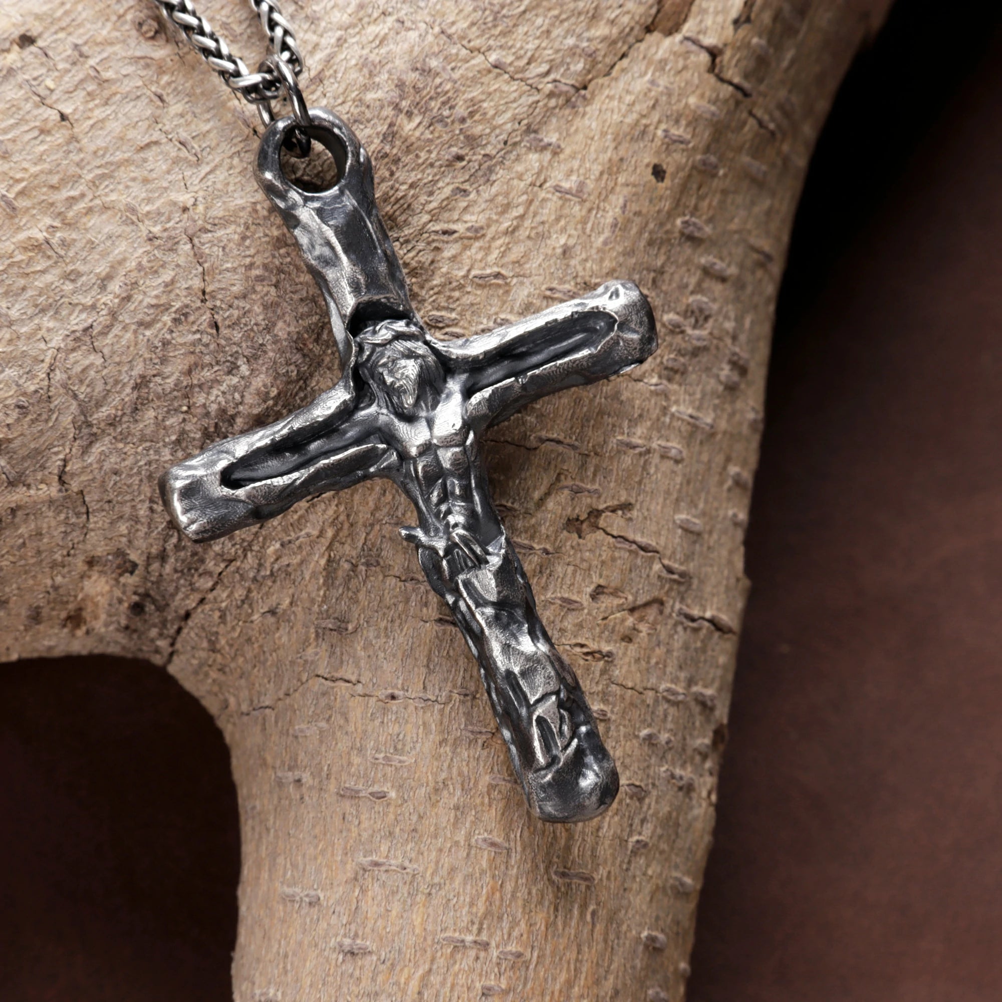 Sacred 925 Sterling Silver Lord Jesus Crucifix Pendant Jewelry