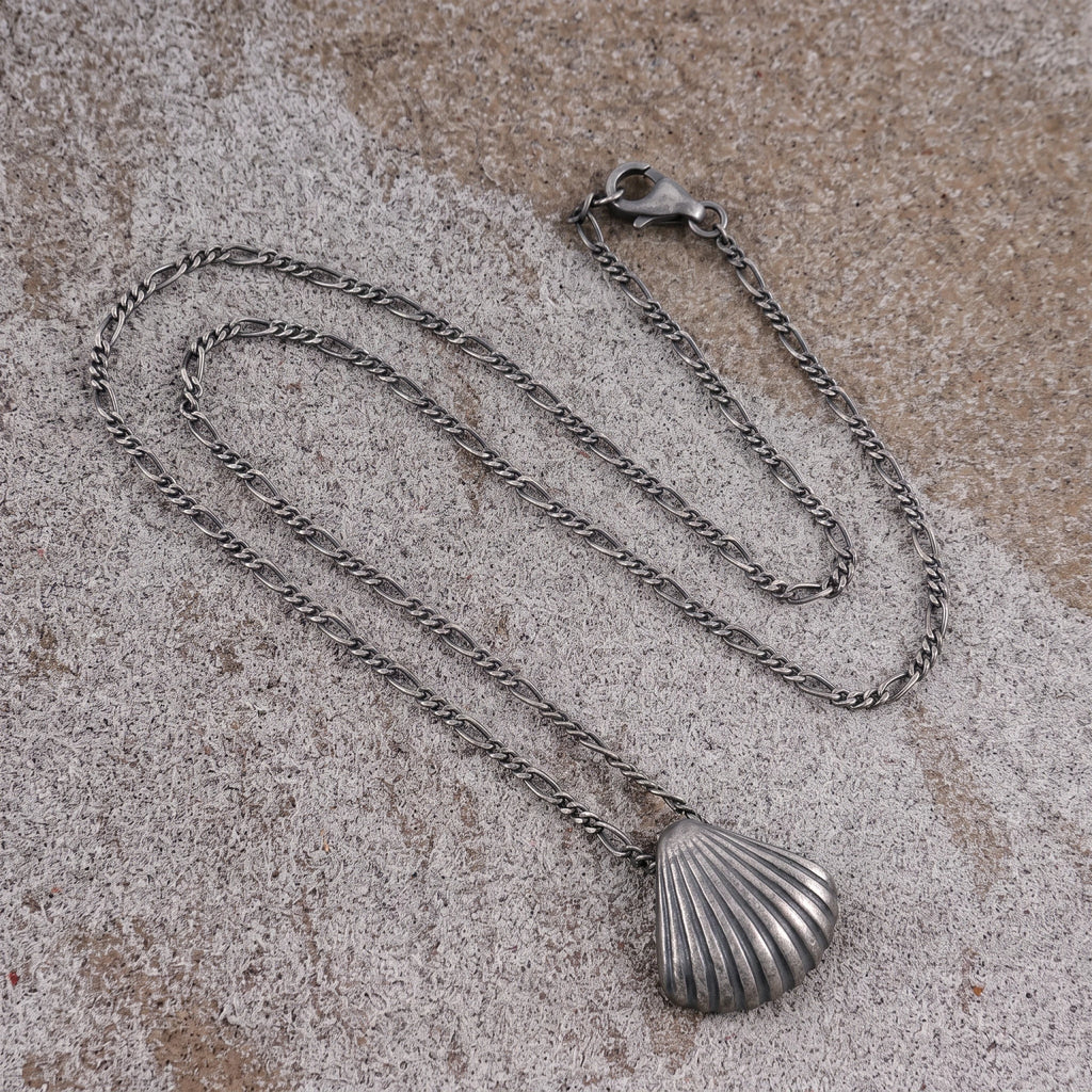 925 Sterling Silver Ribbed Scallop Shell Durable Coastal Pendant Necklace