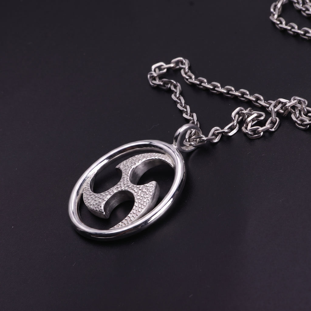 925 Sterling Silver Mitsutomoe Pendant Necklace, Vintage Hammered Tomoe Jewelry