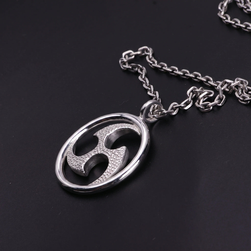 925 Sterling Silver Mitsutomoe Pendant Necklace, Vintage Hammered Tomoe Jewelry