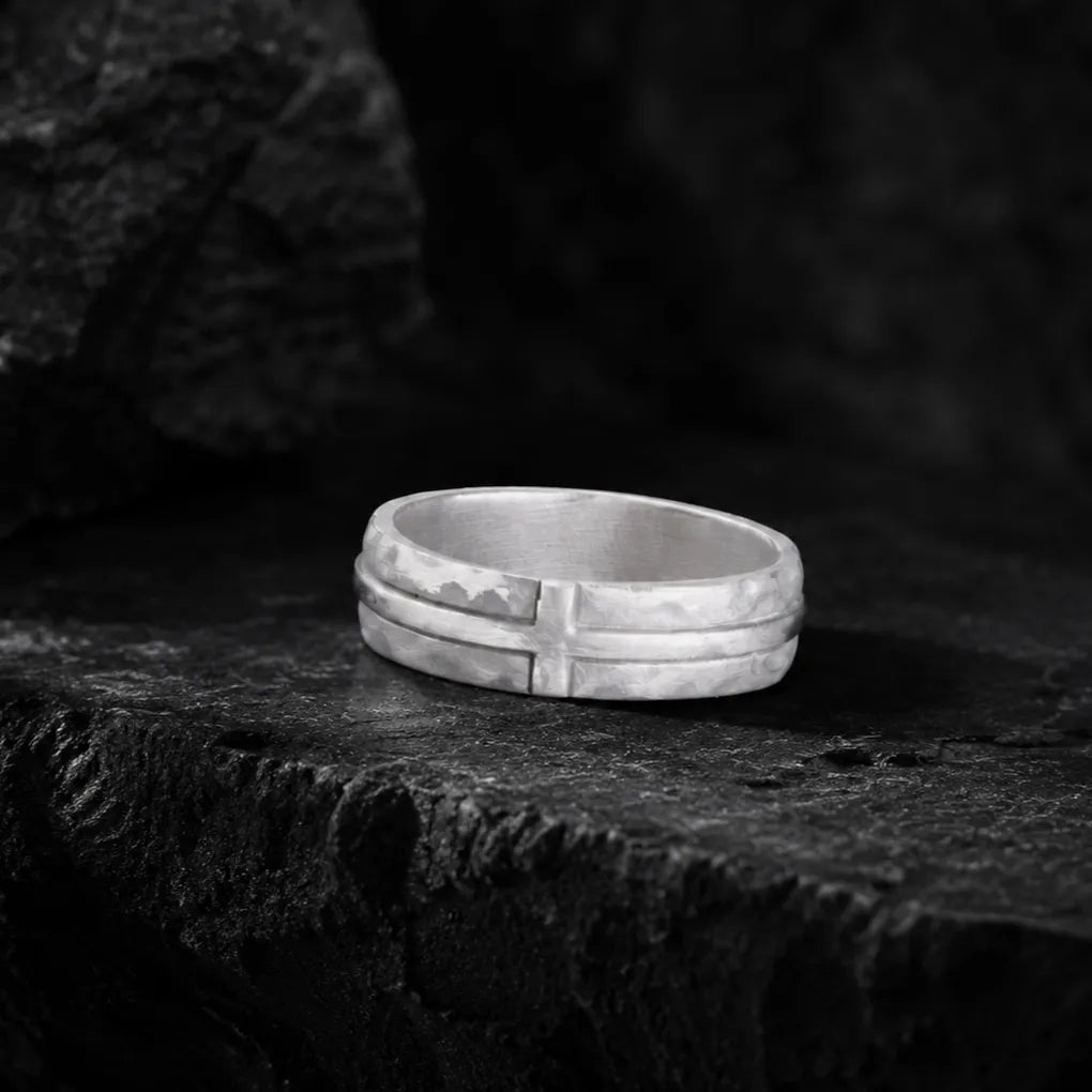 Engravable Antique 925 Sterling Silver Cross Ring, Symbol of Redemption, Shelter & Forgiving Love