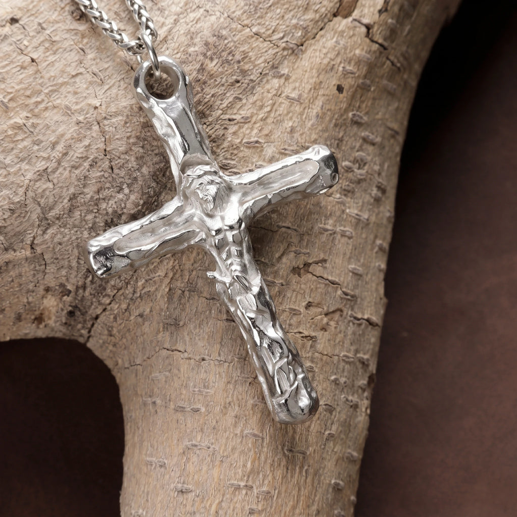 Sacred 925 Sterling Silver Lord Jesus Crucifix Pendant Jewelry