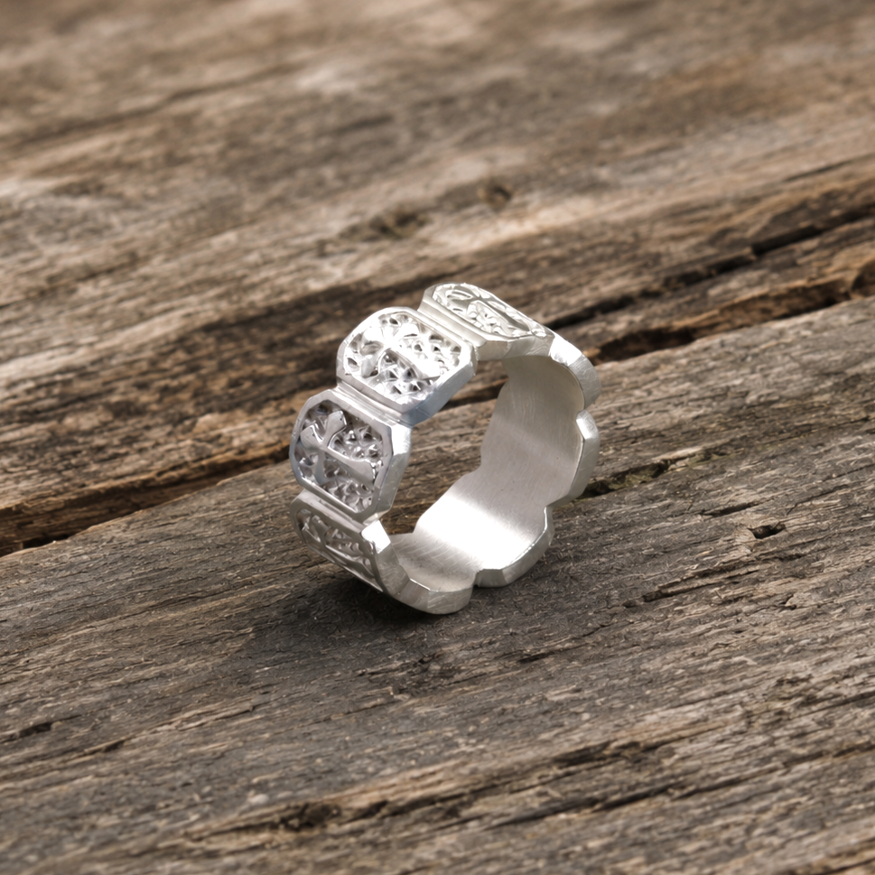 Personalized Mens Vintage Cross Ring - Custom Engraved Band