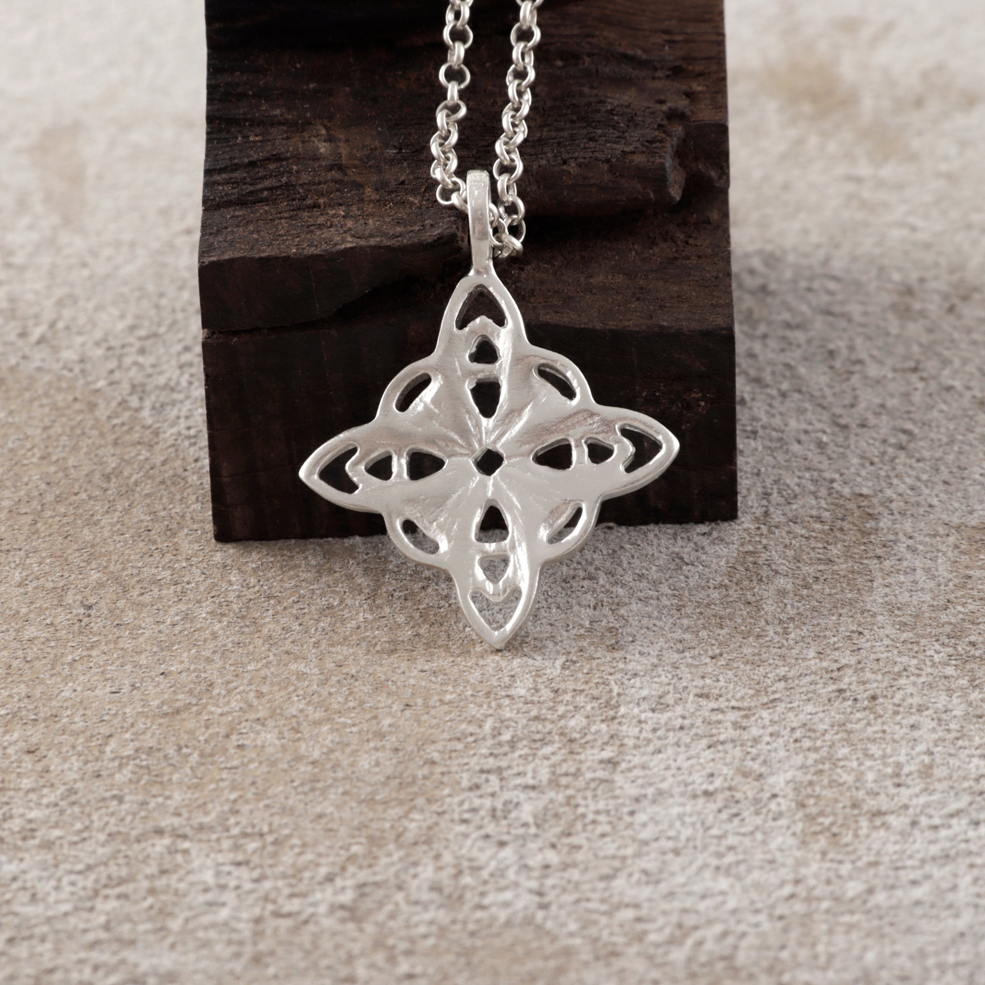 925 Sterling Silver Celtic Knot Pendant Necklace, Vintage Witch Knot Amulet Jewelry