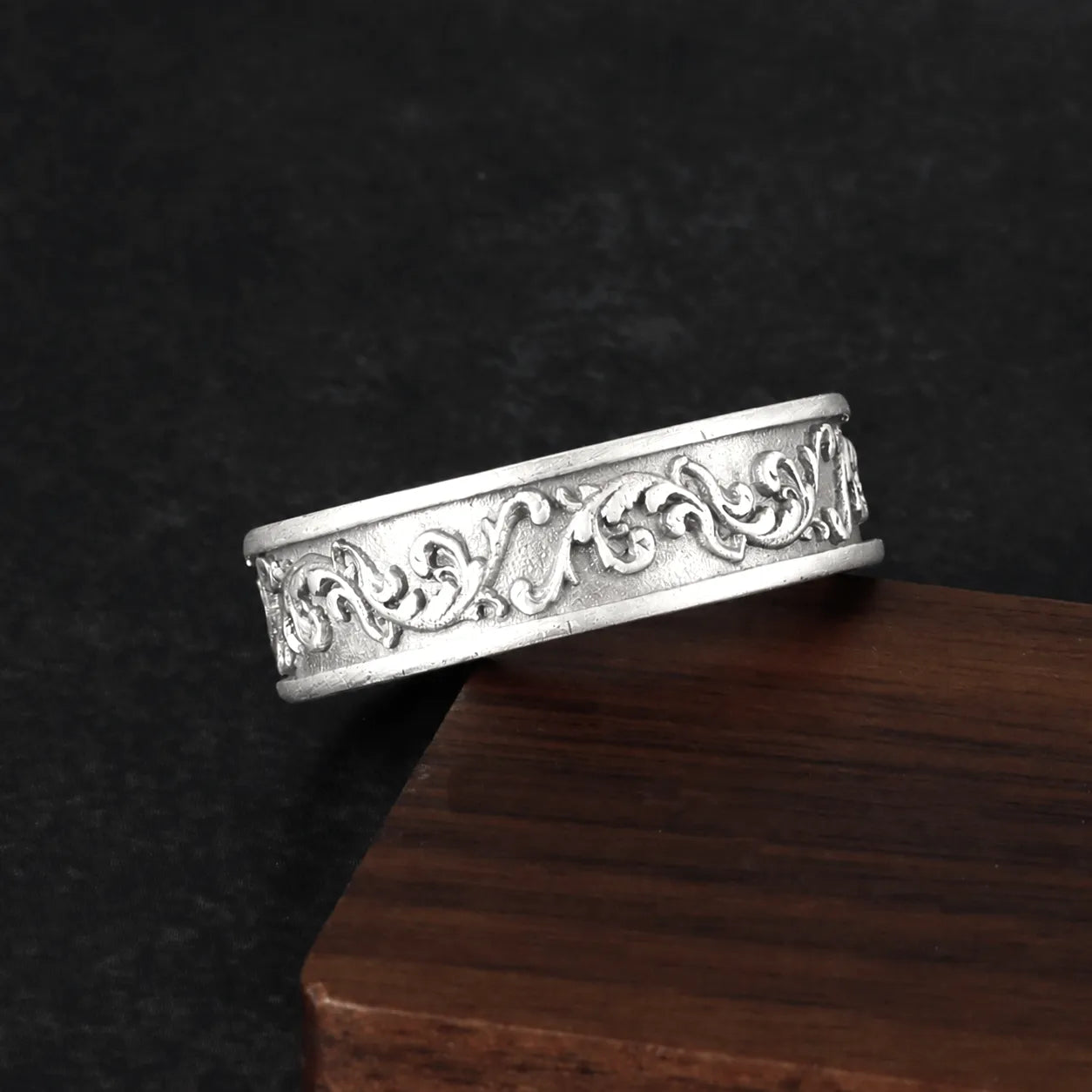 Personalized Vintage Acanthus Leaf 925 Sterling Silver Band, Custom Engraved Men's Ring