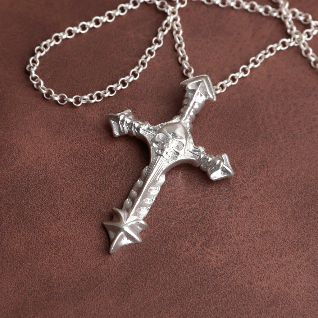 925 Sterling Silver Engravable Skull Cross Pendant Guarding Your Faith In Divine Light