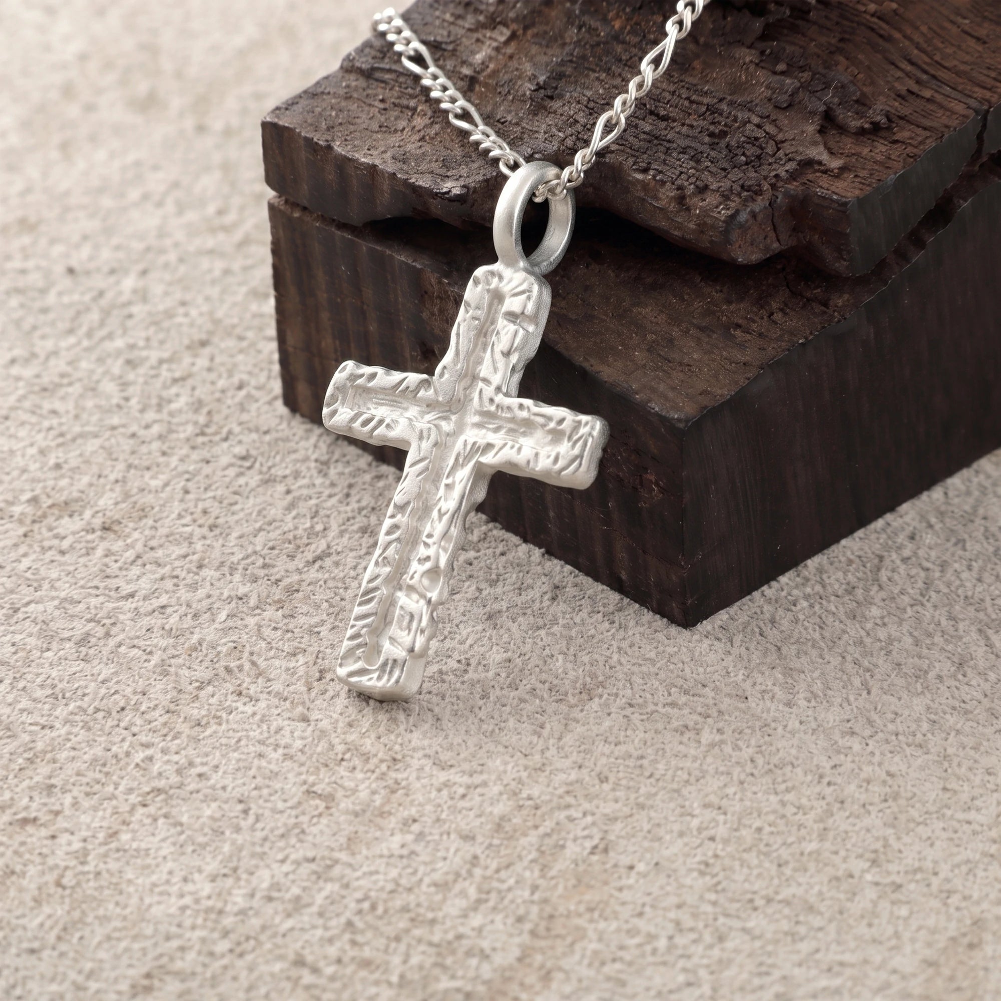 925 Sterling Silver Old Rugged Cross Durable Sacred Faith Pendant Necklace
