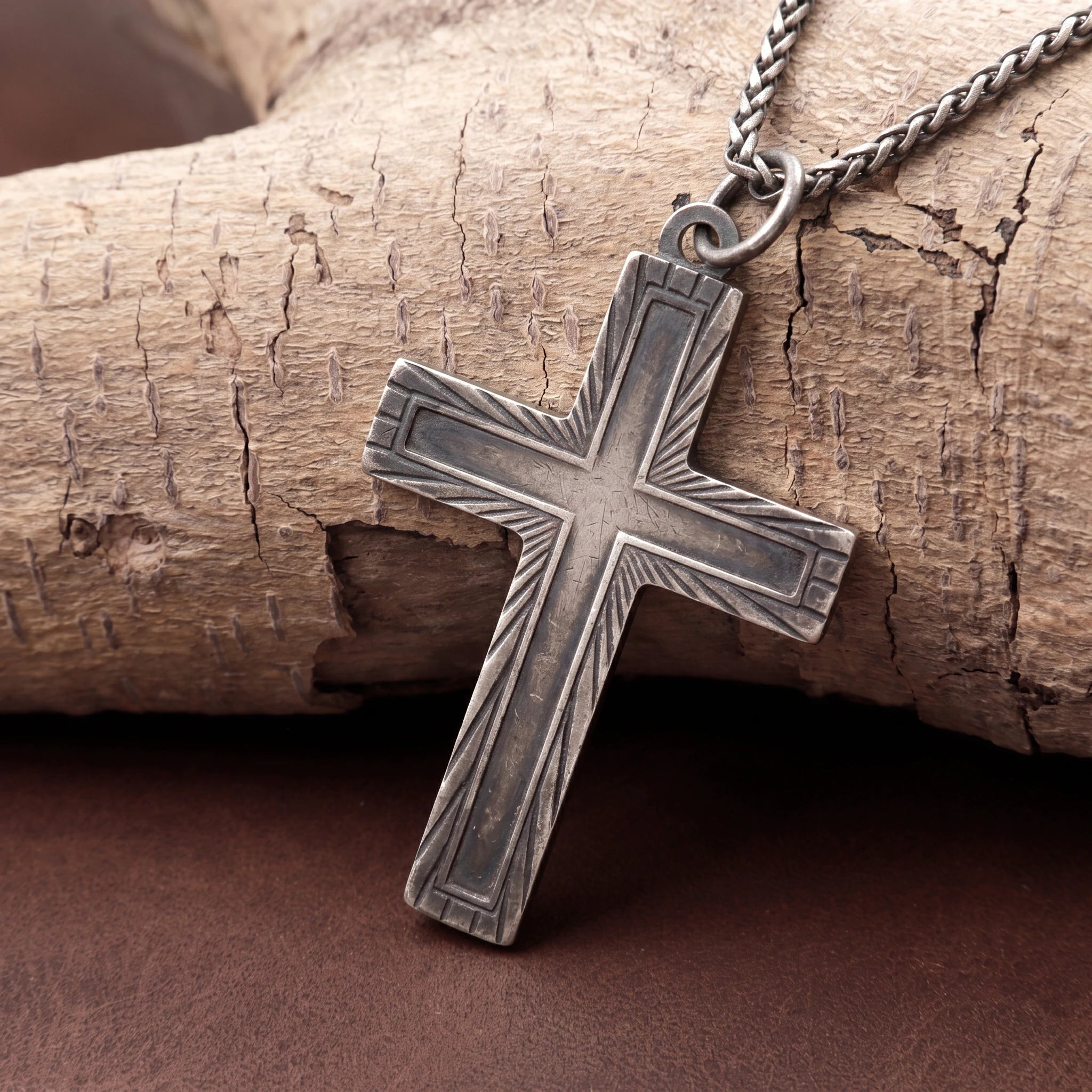 Custom 925 Sterling Silver Sunburst Cross Pendant for Heavenly Guidance & Eternal Light