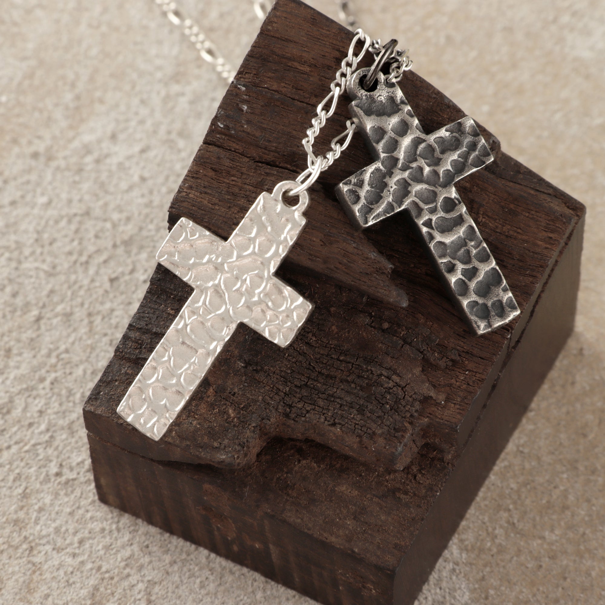 925 Sterling Silver Hammered Holy Cross Durable Custom Engravable Faith Pendant Necklace