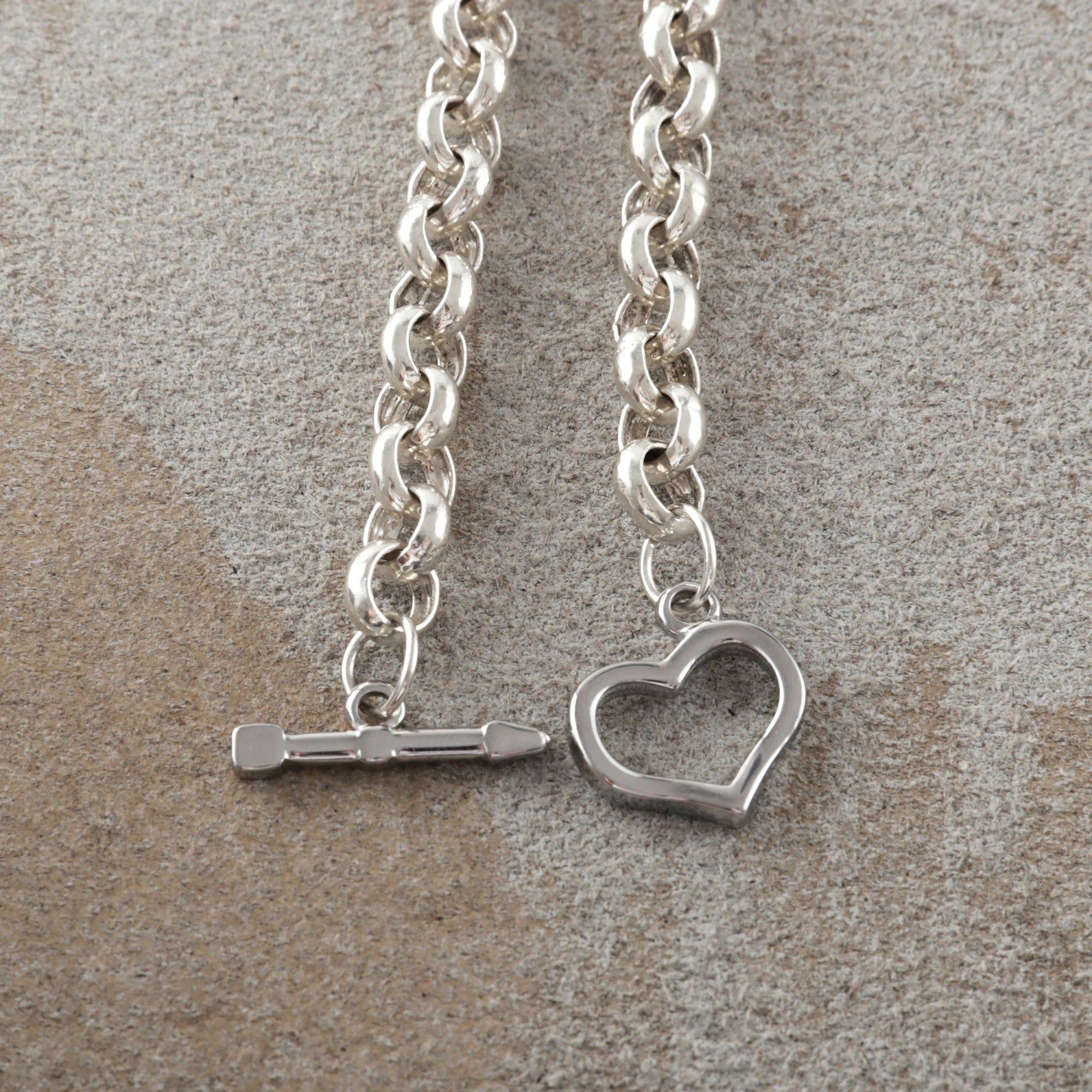 925 Sterling Silver Cupid's Arrow Heart Toggle Clasp Rolo Chain Bracelet