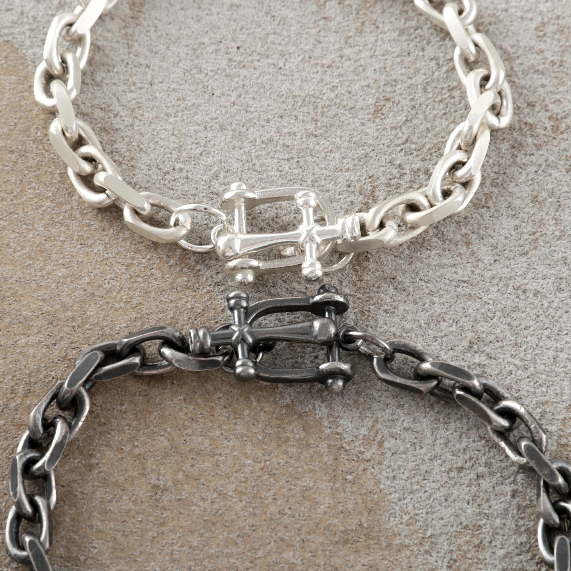 925 Sterling Silver Horseshoe Shackle Crucifix Bar Durable Link Chain Bracelet